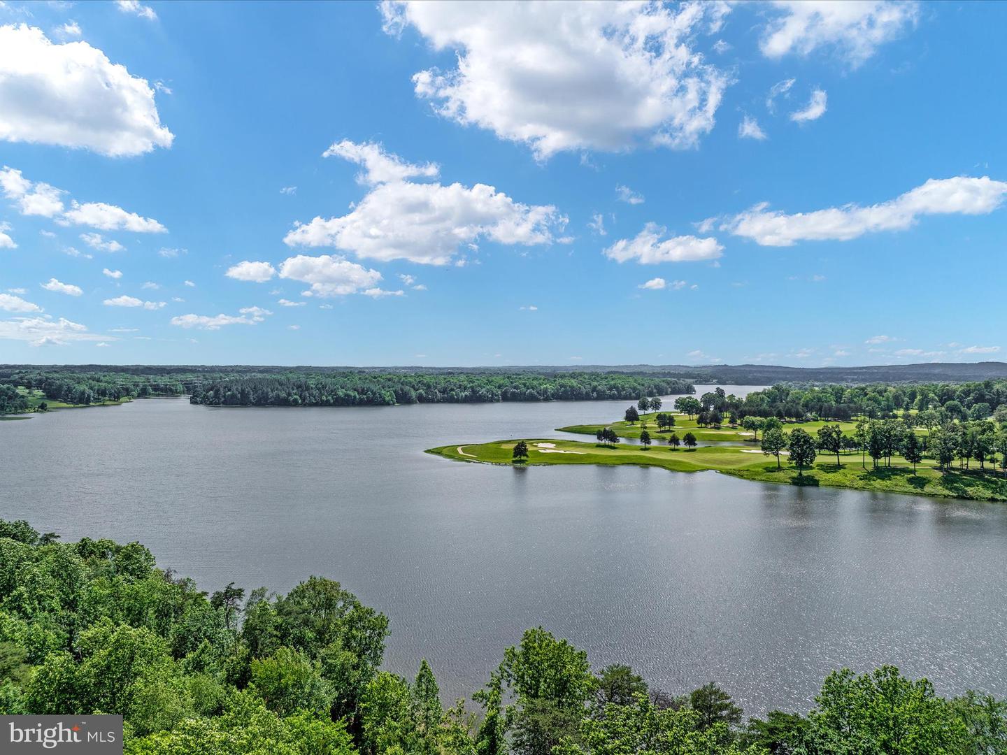14475 BLUFF POINT CT, GAINESVILLE, Virginia 20155, 5 Bedrooms Bedrooms, ,4 BathroomsBathrooms,Residential,For sale,14475 BLUFF POINT CT,VAPW2092368 MLS # VAPW2092368