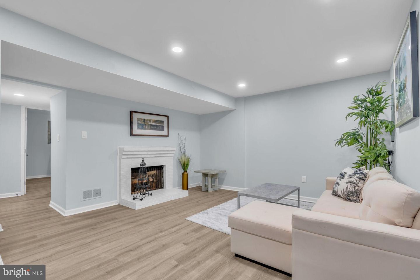 14415 BRANDON CT, WOODBRIDGE, Virginia 22193, 3 Bedrooms Bedrooms, ,3 BathroomsBathrooms,Residential,For sale,14415 BRANDON CT,VAPW2092456 MLS # VAPW2092456