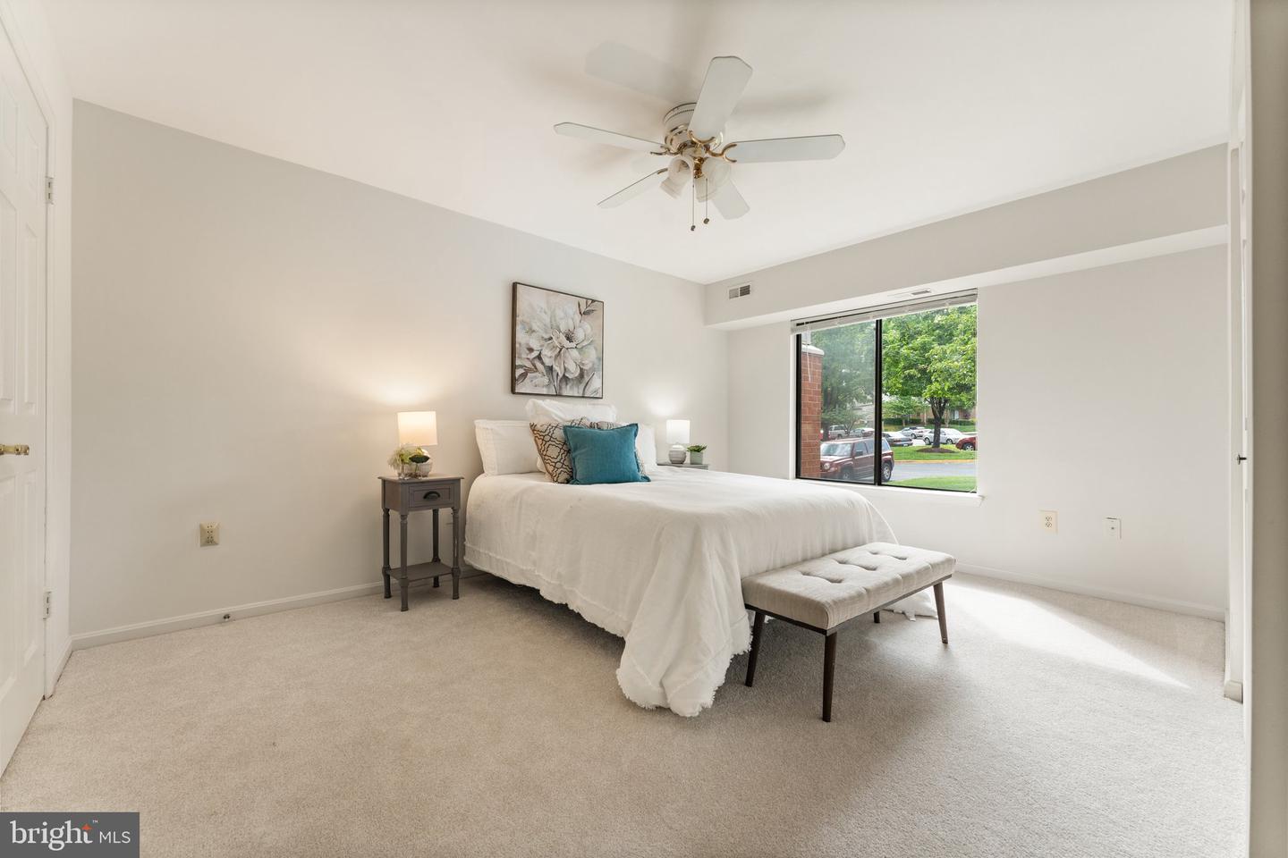9552 CANNONEER CT #204, MANASSAS, Virginia 20110, 2 Bedrooms Bedrooms, ,2 BathroomsBathrooms,Residential,For sale,9552 CANNONEER CT #204,VAMN2008174 MLS # VAMN2008174