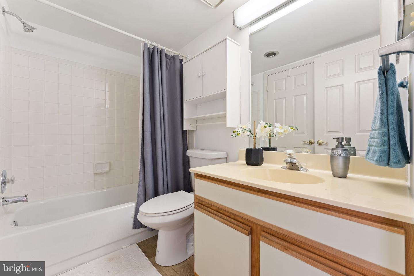 9552 CANNONEER CT #204, MANASSAS, Virginia 20110, 2 Bedrooms Bedrooms, ,2 BathroomsBathrooms,Residential,For sale,9552 CANNONEER CT #204,VAMN2008174 MLS # VAMN2008174