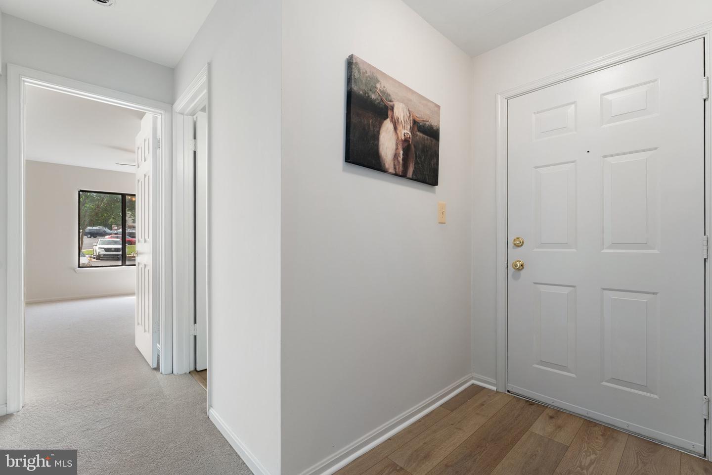 9552 CANNONEER CT #204, MANASSAS, Virginia 20110, 2 Bedrooms Bedrooms, ,2 BathroomsBathrooms,Residential,For sale,9552 CANNONEER CT #204,VAMN2008174 MLS # VAMN2008174