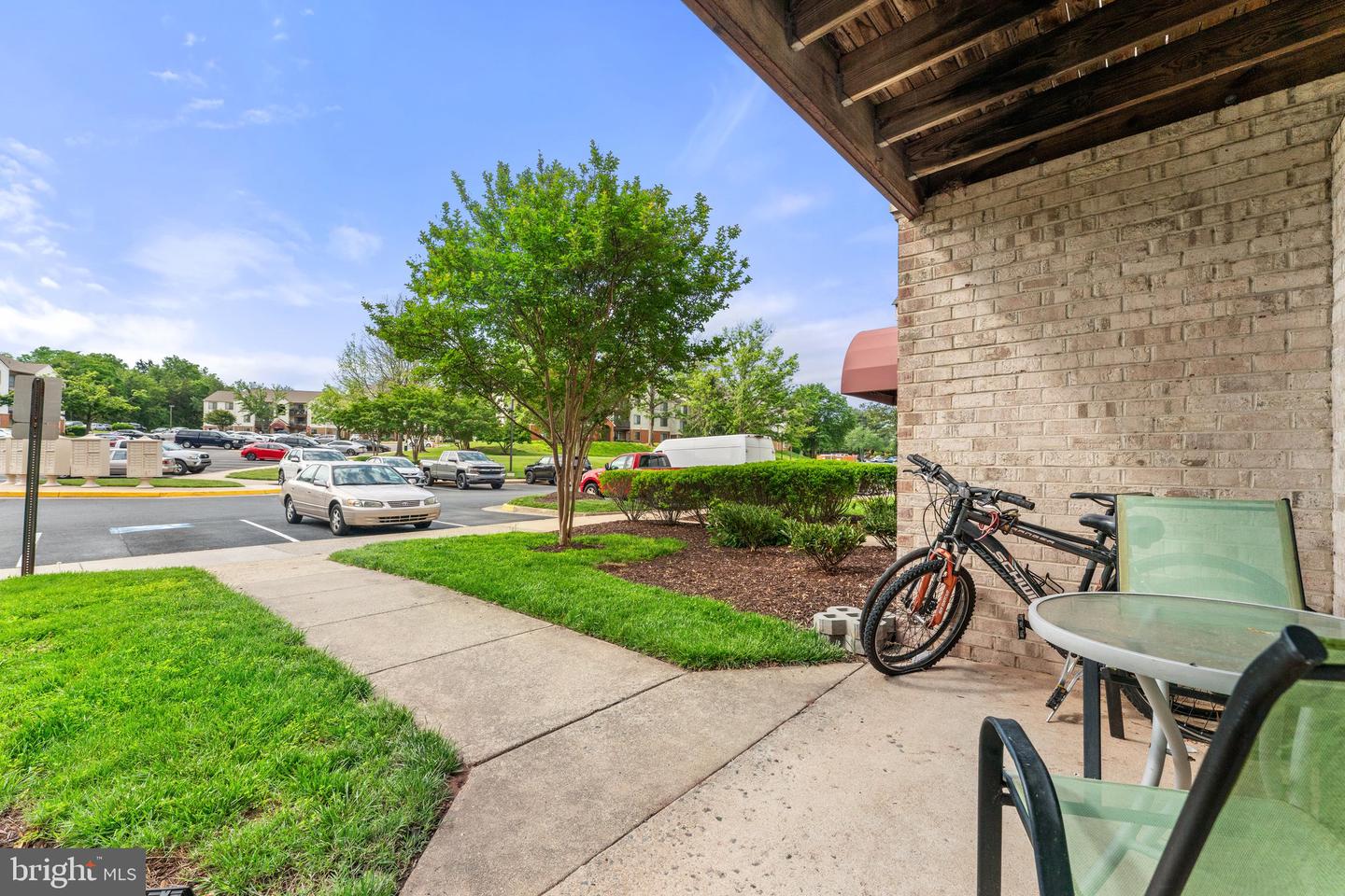 9552 CANNONEER CT #204, MANASSAS, Virginia 20110, 2 Bedrooms Bedrooms, ,2 BathroomsBathrooms,Residential,For sale,9552 CANNONEER CT #204,VAMN2008174 MLS # VAMN2008174