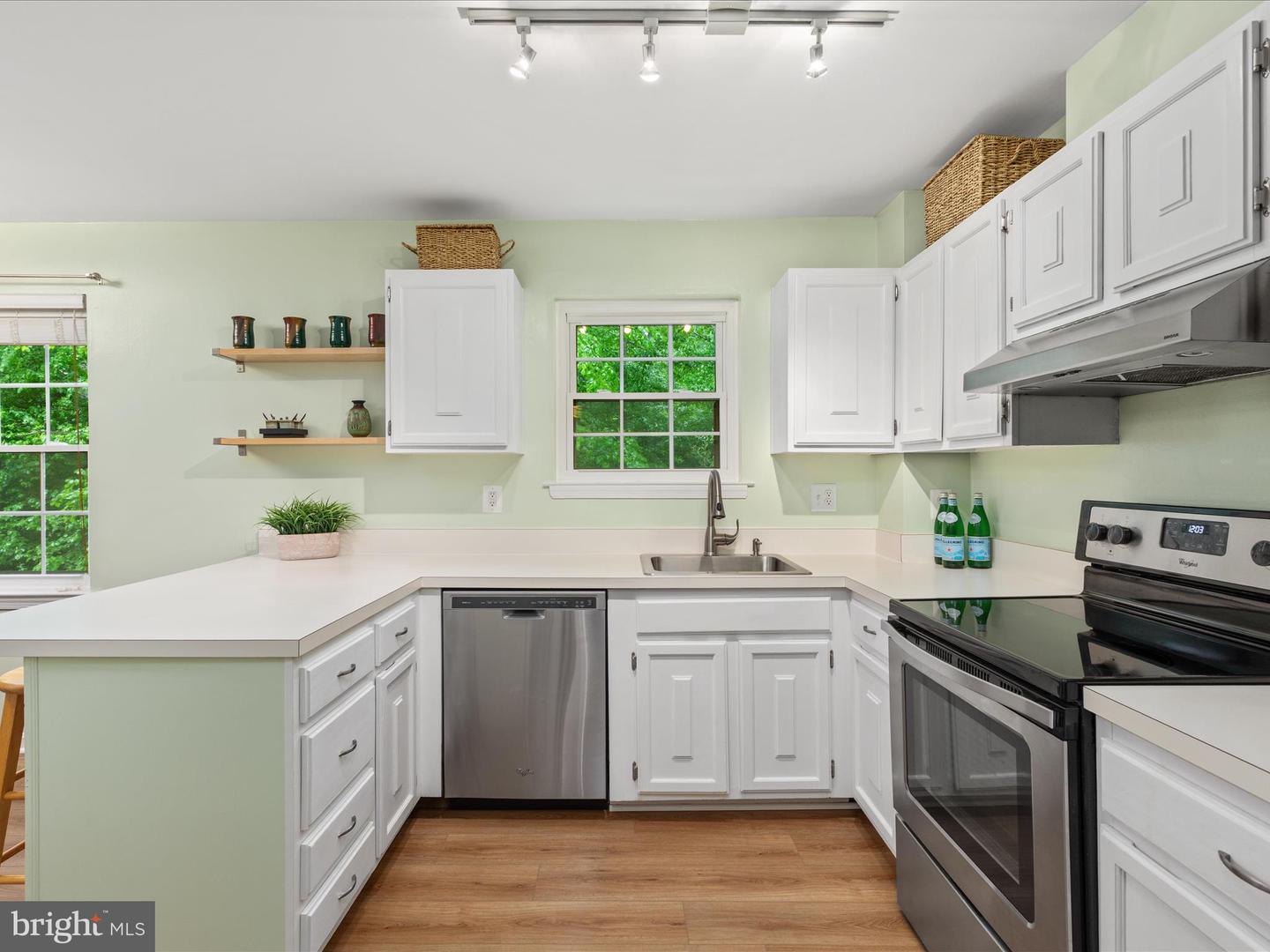 2272 GUNSMITH SQ, RESTON, Virginia 20191, 4 Bedrooms Bedrooms, ,2 BathroomsBathrooms,Residential,For sale,2272 GUNSMITH SQ,VAFX2235576 MLS # VAFX2235576