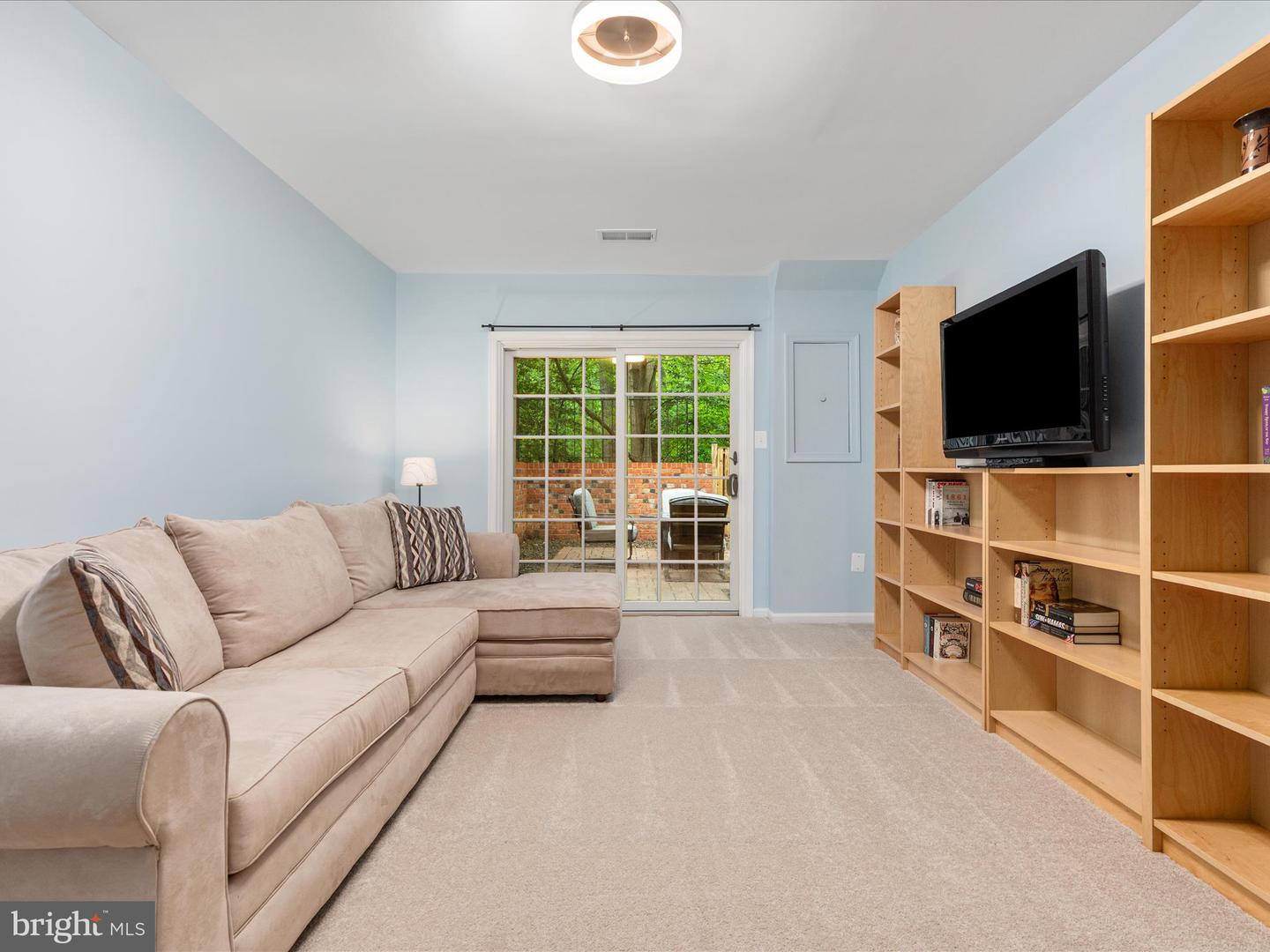 2272 GUNSMITH SQ, RESTON, Virginia 20191, 4 Bedrooms Bedrooms, ,2 BathroomsBathrooms,Residential,For sale,2272 GUNSMITH SQ,VAFX2235576 MLS # VAFX2235576