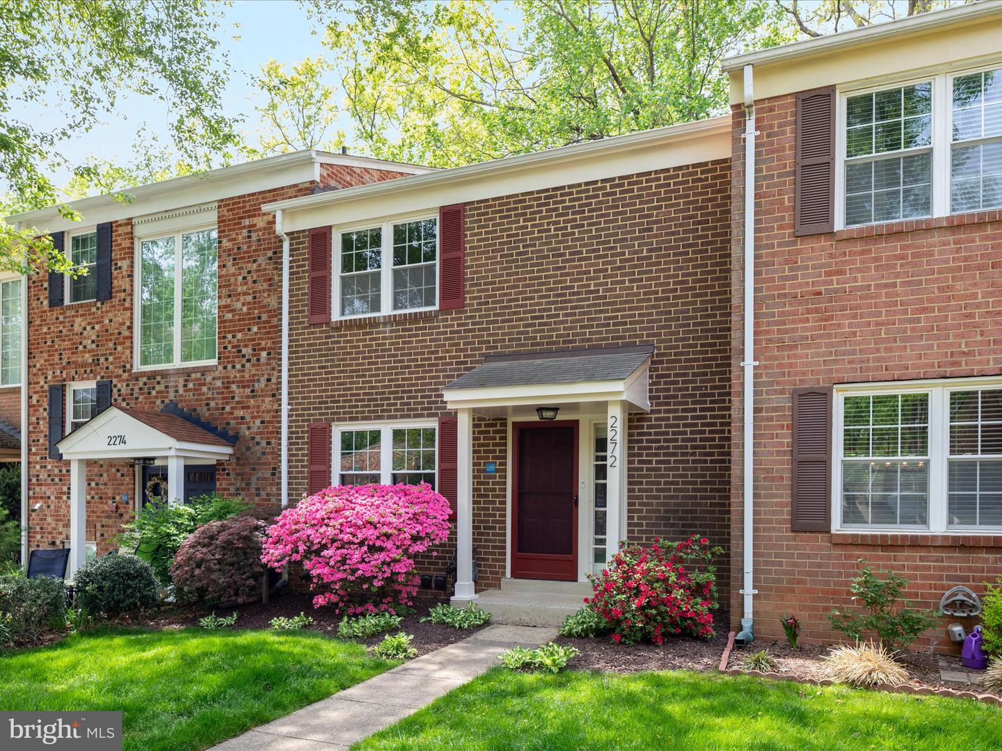2272 GUNSMITH SQ, RESTON, Virginia 20191, 4 Bedrooms Bedrooms, ,2 BathroomsBathrooms,Residential,For sale,2272 GUNSMITH SQ,VAFX2235576 MLS # VAFX2235576