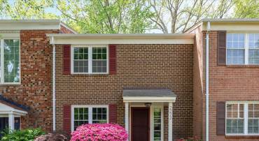 2272 GUNSMITH SQ, RESTON, Virginia 20191, 4 Bedrooms Bedrooms, ,2 BathroomsBathrooms,Residential,For sale,2272 GUNSMITH SQ,VAFX2235576 MLS # VAFX2235576