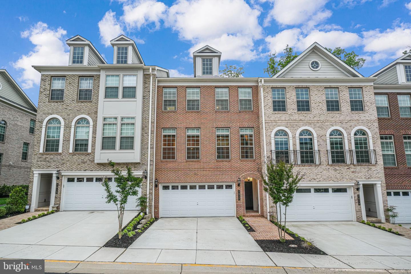 7917 TURTLE CREEK CIR, GAINESVILLE, Virginia 20155, 4 Bedrooms Bedrooms, ,4 BathroomsBathrooms,Residential,For sale,7917 TURTLE CREEK CIR,VAPW2092488 MLS # VAPW2092488