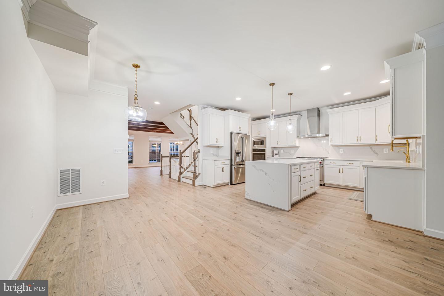 7917 TURTLE CREEK CIR, GAINESVILLE, Virginia 20155, 4 Bedrooms Bedrooms, ,4 BathroomsBathrooms,Residential,For sale,7917 TURTLE CREEK CIR,VAPW2092488 MLS # VAPW2092488
