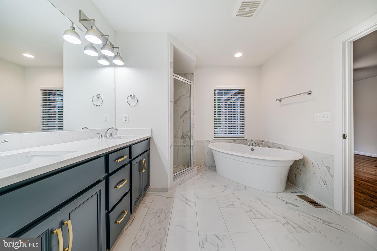 7917 TURTLE CREEK CIR, GAINESVILLE, Virginia 20155, 4 Bedrooms Bedrooms, ,4 BathroomsBathrooms,Residential,For sale,7917 TURTLE CREEK CIR,VAPW2092488 MLS # VAPW2092488