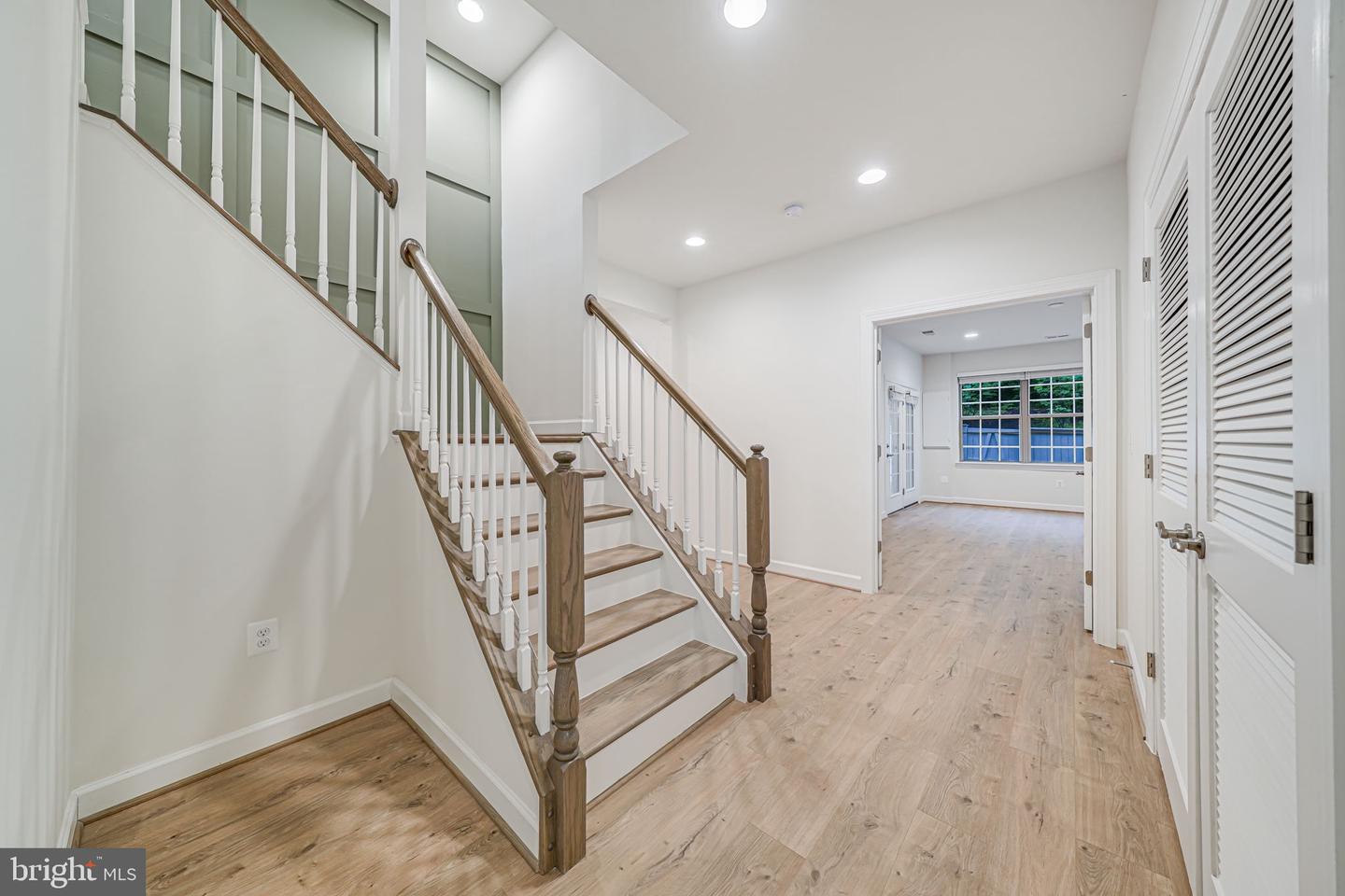 7917 TURTLE CREEK CIR, GAINESVILLE, Virginia 20155, 4 Bedrooms Bedrooms, ,4 BathroomsBathrooms,Residential,For sale,7917 TURTLE CREEK CIR,VAPW2092488 MLS # VAPW2092488