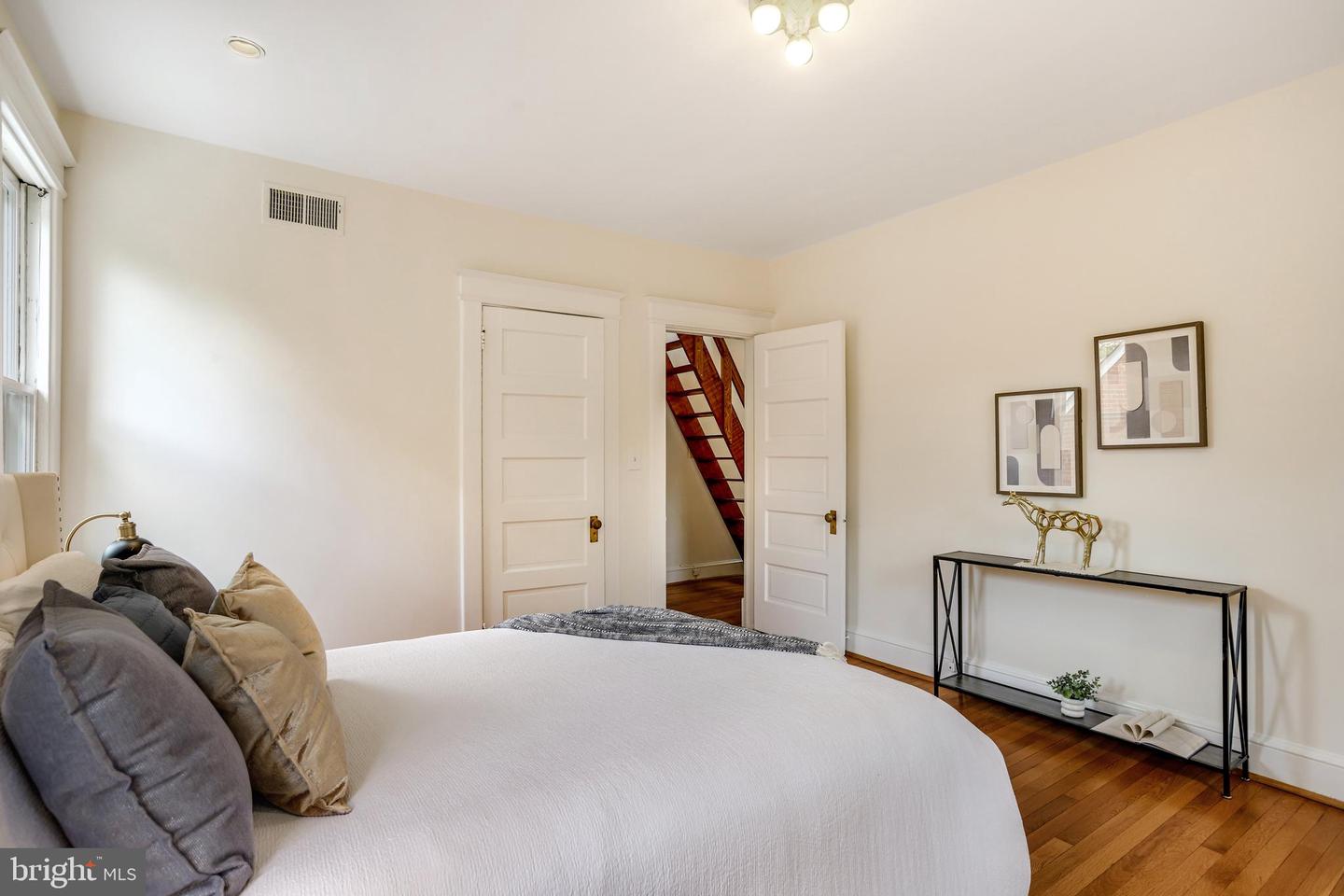 6218 30TH ST NW, WASHINGTON, District Of Columbia 20015, 4 Bedrooms Bedrooms, ,3 BathroomsBathrooms,Residential,For sale,6218 30TH ST NW,DCDC2196600 MLS # DCDC2196600