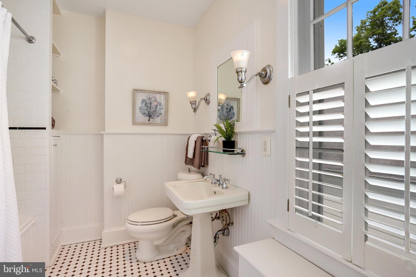 6218 30TH ST NW, WASHINGTON, District Of Columbia 20015, 4 Bedrooms Bedrooms, ,3 BathroomsBathrooms,Residential,For sale,6218 30TH ST NW,DCDC2196600 MLS # DCDC2196600