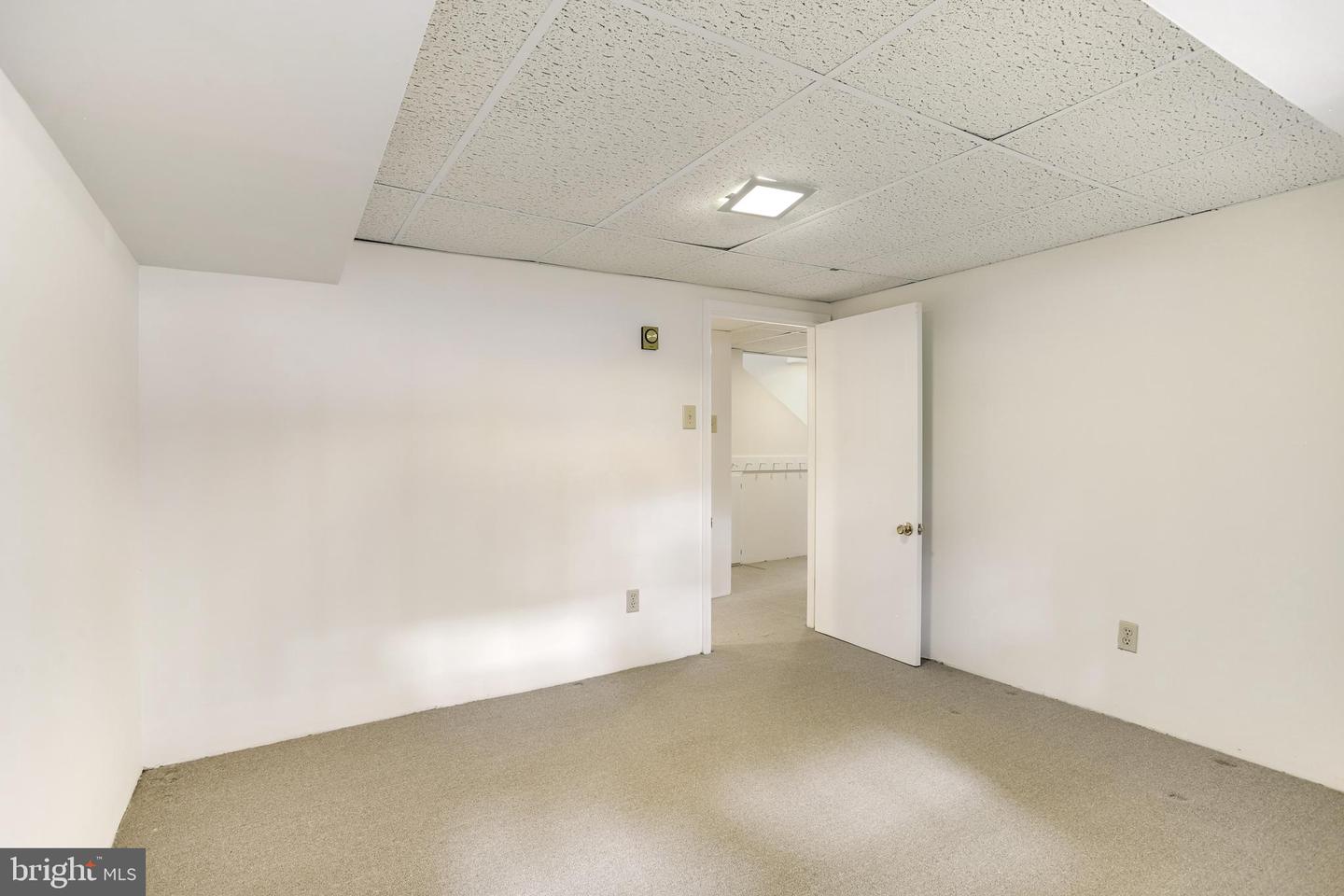 6218 30TH ST NW, WASHINGTON, District Of Columbia 20015, 4 Bedrooms Bedrooms, ,3 BathroomsBathrooms,Residential,For sale,6218 30TH ST NW,DCDC2196600 MLS # DCDC2196600