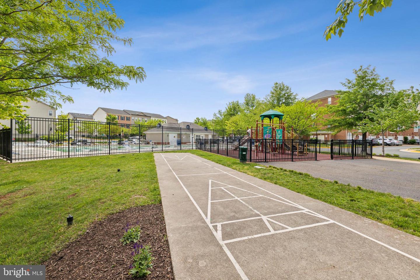 15153 LUPINE HAVEN DR, HAYMARKET, Virginia 20169, 2 Bedrooms Bedrooms, ,2 BathroomsBathrooms,Residential,For sale,15153 LUPINE HAVEN DR,VAPW2092586 MLS # VAPW2092586
