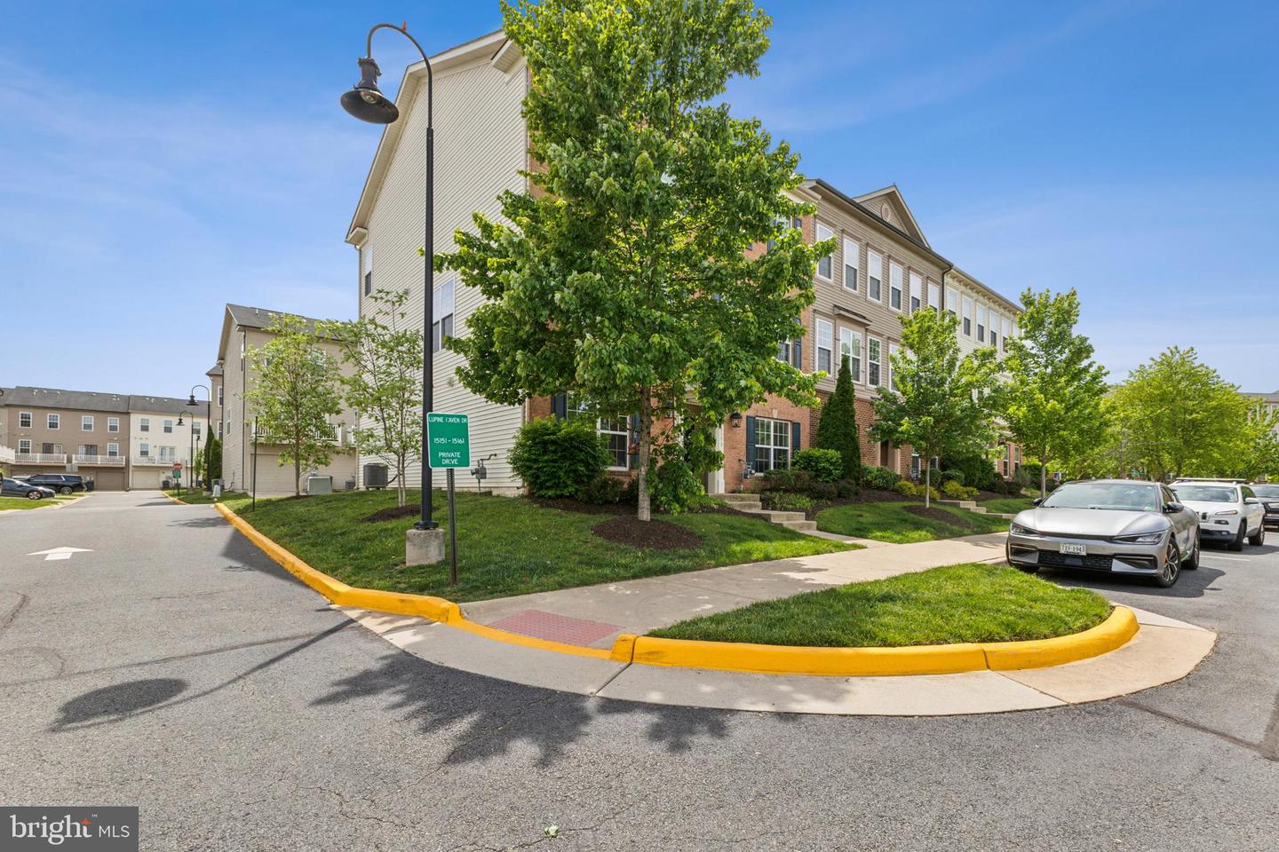 15153 LUPINE HAVEN DR, HAYMARKET, Virginia 20169, 2 Bedrooms Bedrooms, ,2 BathroomsBathrooms,Residential,For sale,15153 LUPINE HAVEN DR,VAPW2092586 MLS # VAPW2092586