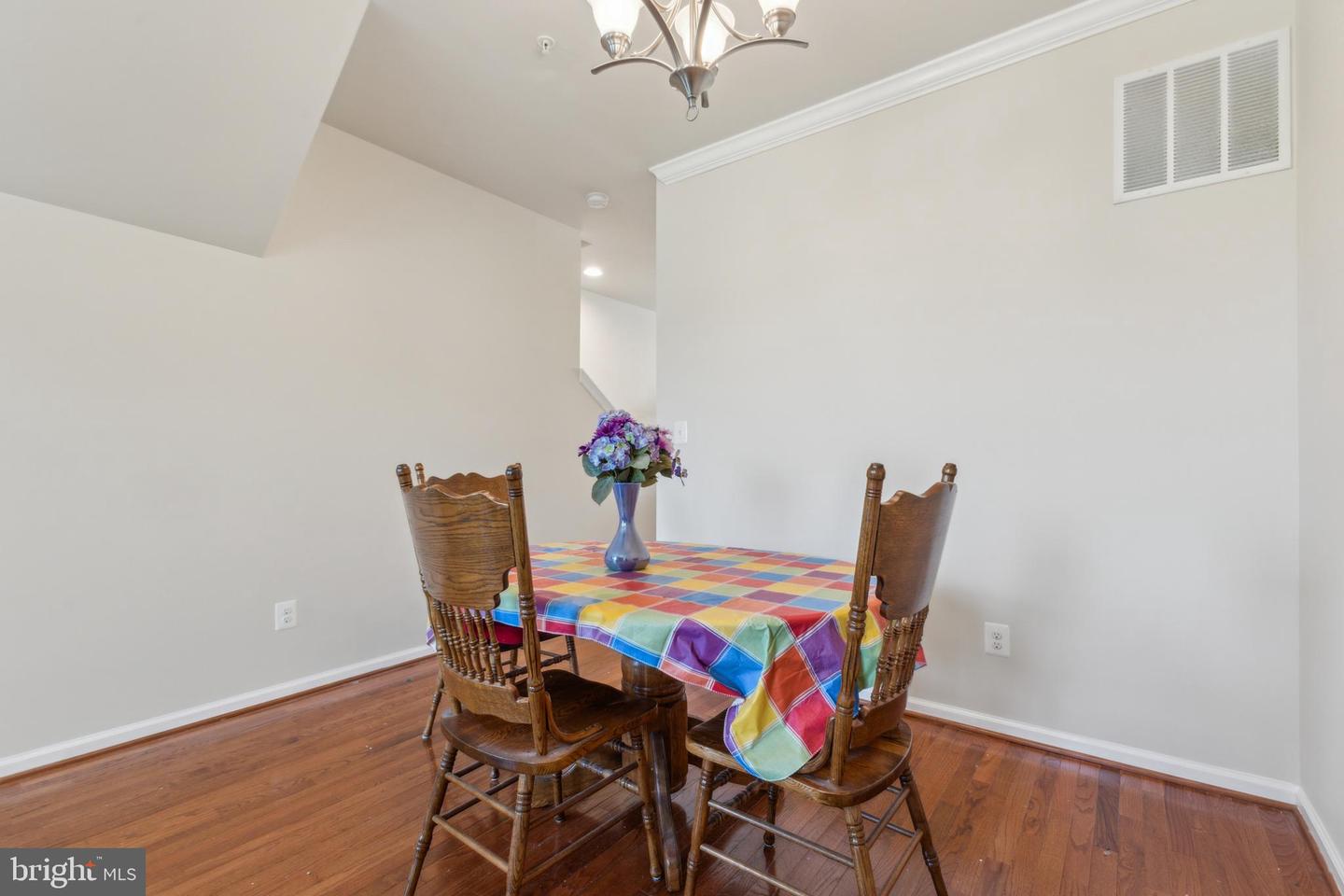 15153 LUPINE HAVEN DR, HAYMARKET, Virginia 20169, 2 Bedrooms Bedrooms, ,2 BathroomsBathrooms,Residential,For sale,15153 LUPINE HAVEN DR,VAPW2092586 MLS # VAPW2092586