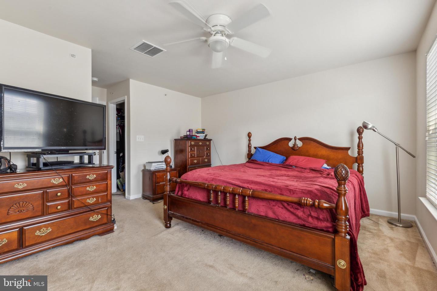 15153 LUPINE HAVEN DR, HAYMARKET, Virginia 20169, 2 Bedrooms Bedrooms, ,2 BathroomsBathrooms,Residential,For sale,15153 LUPINE HAVEN DR,VAPW2092586 MLS # VAPW2092586
