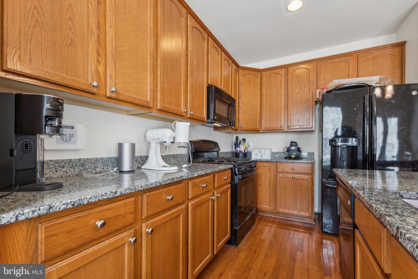 15153 LUPINE HAVEN DR, HAYMARKET, Virginia 20169, 2 Bedrooms Bedrooms, ,2 BathroomsBathrooms,Residential,For sale,15153 LUPINE HAVEN DR,VAPW2092586 MLS # VAPW2092586
