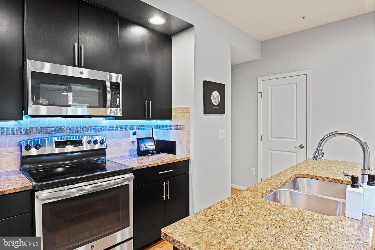 14184 HARO TRL, GAINESVILLE, Virginia 20155, 3 Bedrooms Bedrooms, ,2 BathroomsBathrooms,Residential,For sale,14184 HARO TRL,VAPW2092592 MLS # VAPW2092592