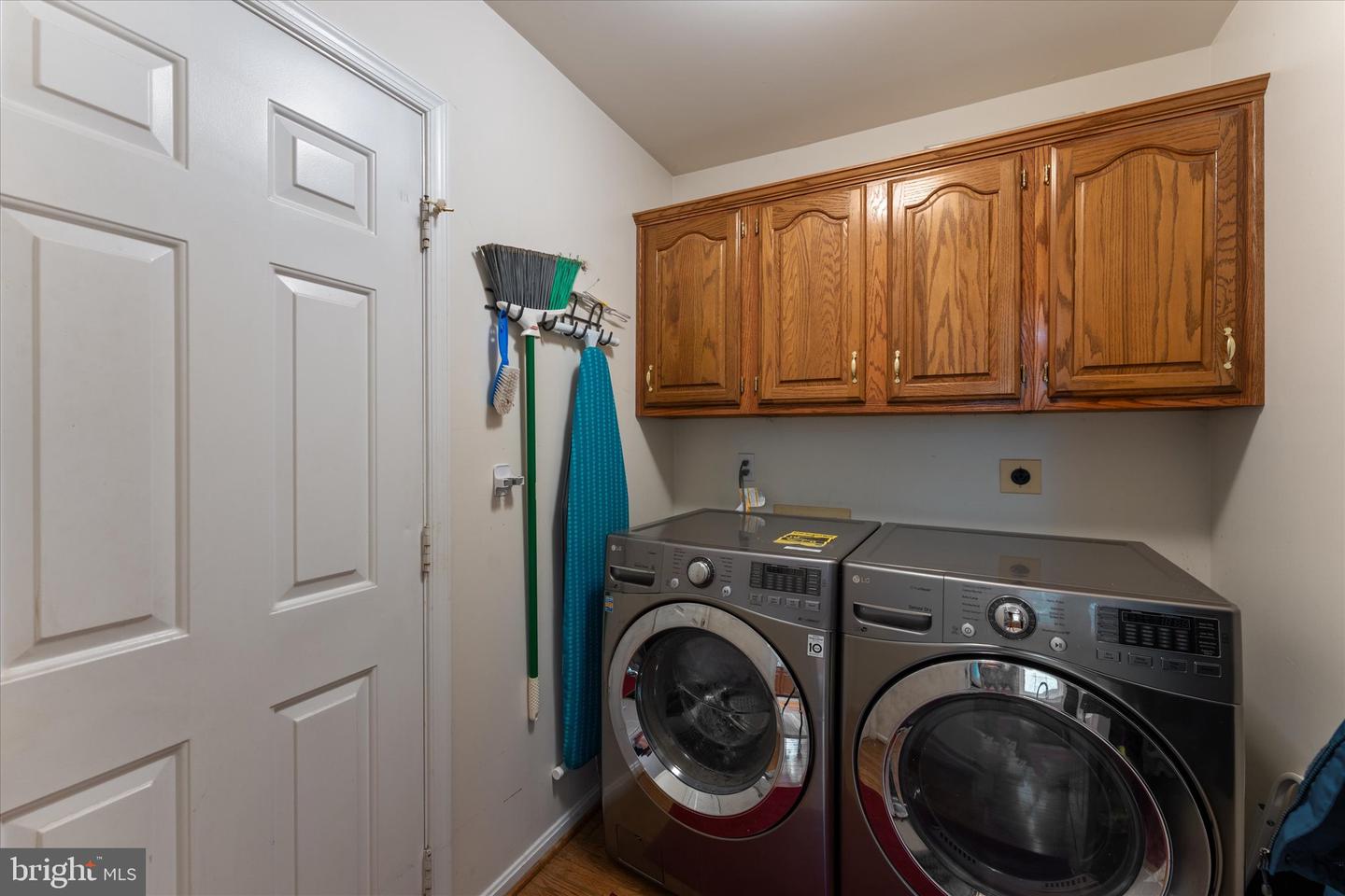 1113 SUGAR MAPLE LN, HERNDON, Virginia 20170, 4 Bedrooms Bedrooms, ,3 BathroomsBathrooms,Residential,For sale,1113 SUGAR MAPLE LN,VAFX2235808 MLS # VAFX2235808
