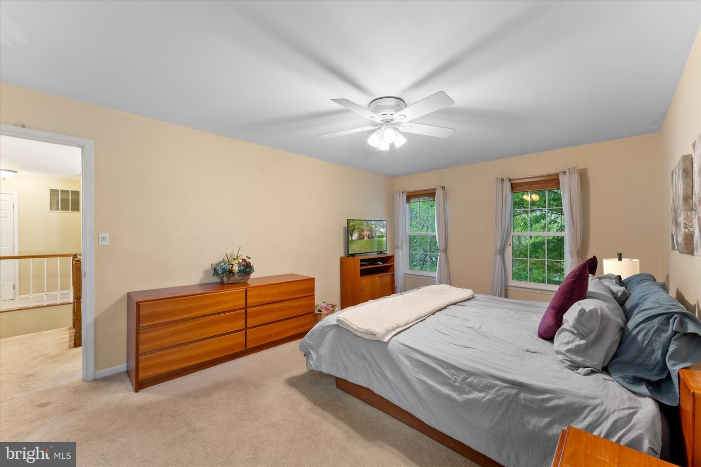 1113 SUGAR MAPLE LN, HERNDON, Virginia 20170, 4 Bedrooms Bedrooms, ,3 BathroomsBathrooms,Residential,For sale,1113 SUGAR MAPLE LN,VAFX2235808 MLS # VAFX2235808