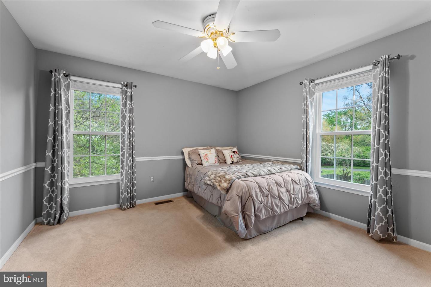 1113 SUGAR MAPLE LN, HERNDON, Virginia 20170, 4 Bedrooms Bedrooms, ,3 BathroomsBathrooms,Residential,For sale,1113 SUGAR MAPLE LN,VAFX2235808 MLS # VAFX2235808