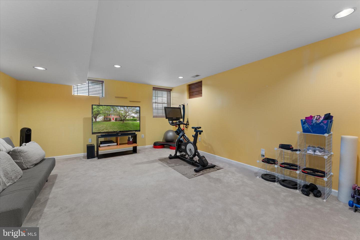 1113 SUGAR MAPLE LN, HERNDON, Virginia 20170, 4 Bedrooms Bedrooms, ,3 BathroomsBathrooms,Residential,For sale,1113 SUGAR MAPLE LN,VAFX2235808 MLS # VAFX2235808