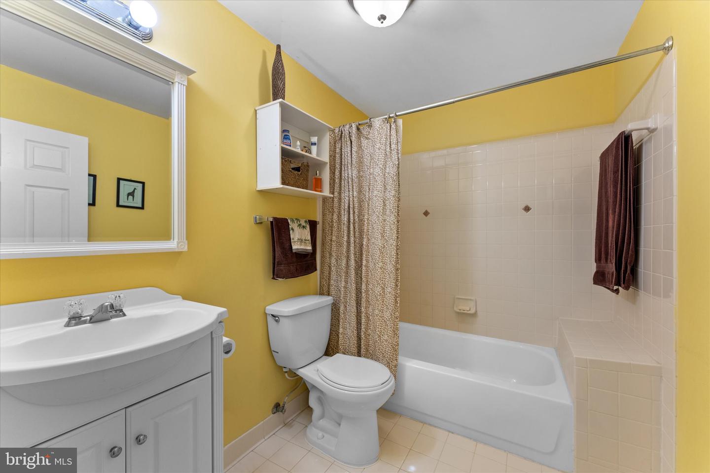 1113 SUGAR MAPLE LN, HERNDON, Virginia 20170, 4 Bedrooms Bedrooms, ,3 BathroomsBathrooms,Residential,For sale,1113 SUGAR MAPLE LN,VAFX2235808 MLS # VAFX2235808