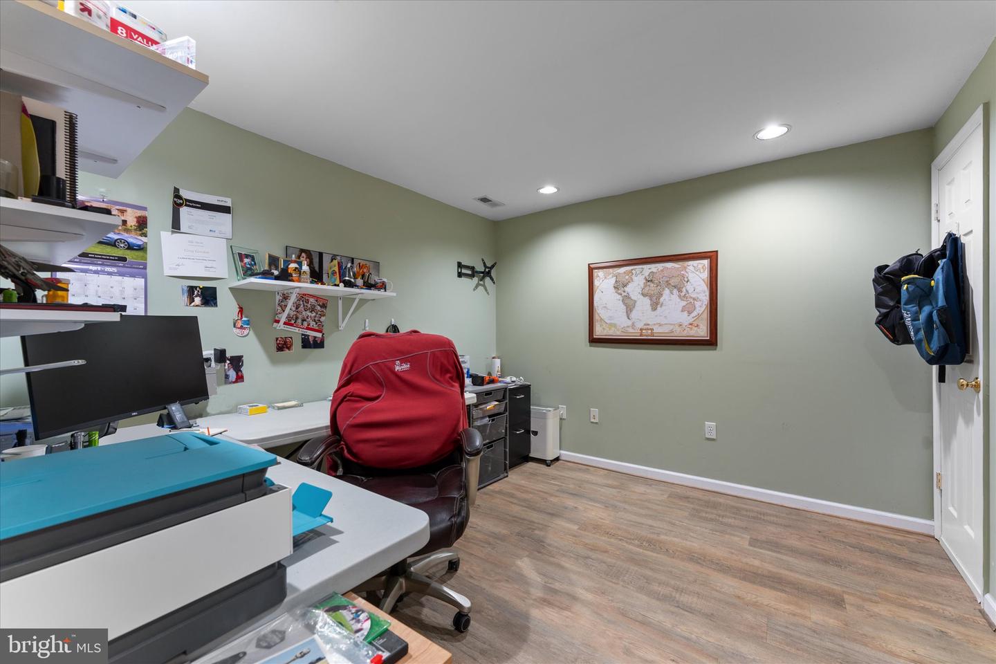 1113 SUGAR MAPLE LN, HERNDON, Virginia 20170, 4 Bedrooms Bedrooms, ,3 BathroomsBathrooms,Residential,For sale,1113 SUGAR MAPLE LN,VAFX2235808 MLS # VAFX2235808