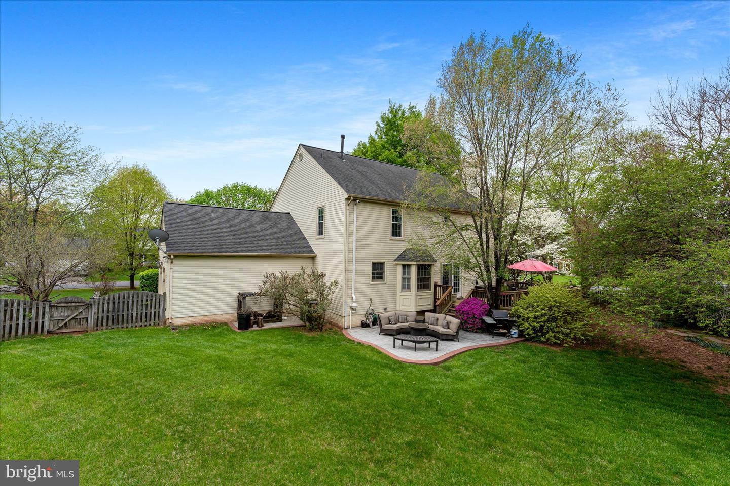 1113 SUGAR MAPLE LN, HERNDON, Virginia 20170, 4 Bedrooms Bedrooms, ,3 BathroomsBathrooms,Residential,For sale,1113 SUGAR MAPLE LN,VAFX2235808 MLS # VAFX2235808