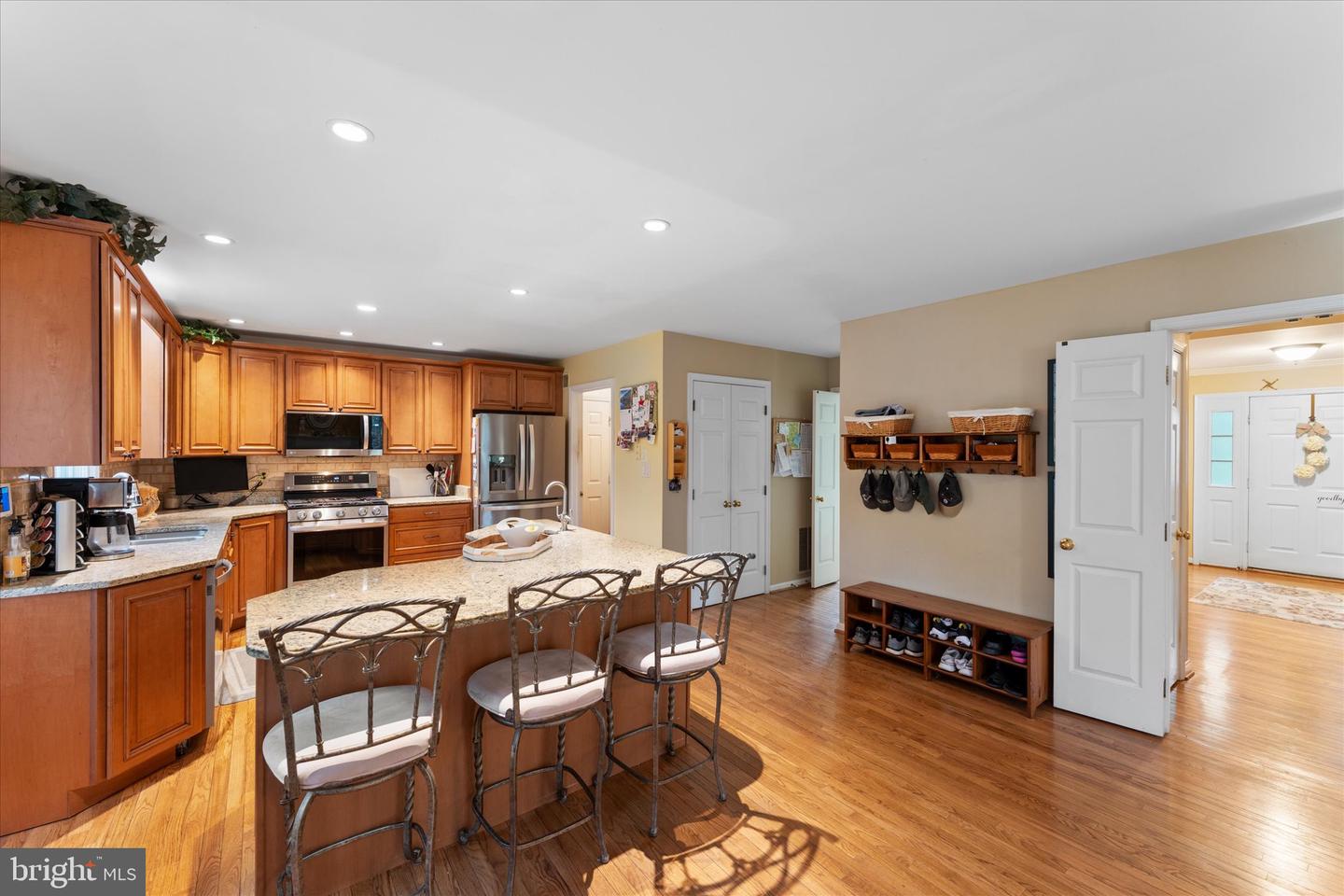 1113 SUGAR MAPLE LN, HERNDON, Virginia 20170, 4 Bedrooms Bedrooms, ,3 BathroomsBathrooms,Residential,For sale,1113 SUGAR MAPLE LN,VAFX2235808 MLS # VAFX2235808