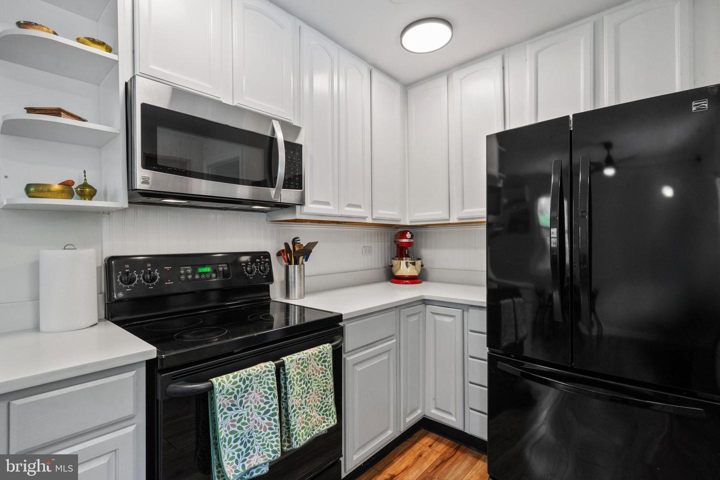 1826 HYLTON AVE, WOODBRIDGE, Virginia 22191, 4 Bedrooms Bedrooms, ,2 BathroomsBathrooms,Residential,For sale,1826 HYLTON AVE,VAPW2092540 MLS # VAPW2092540