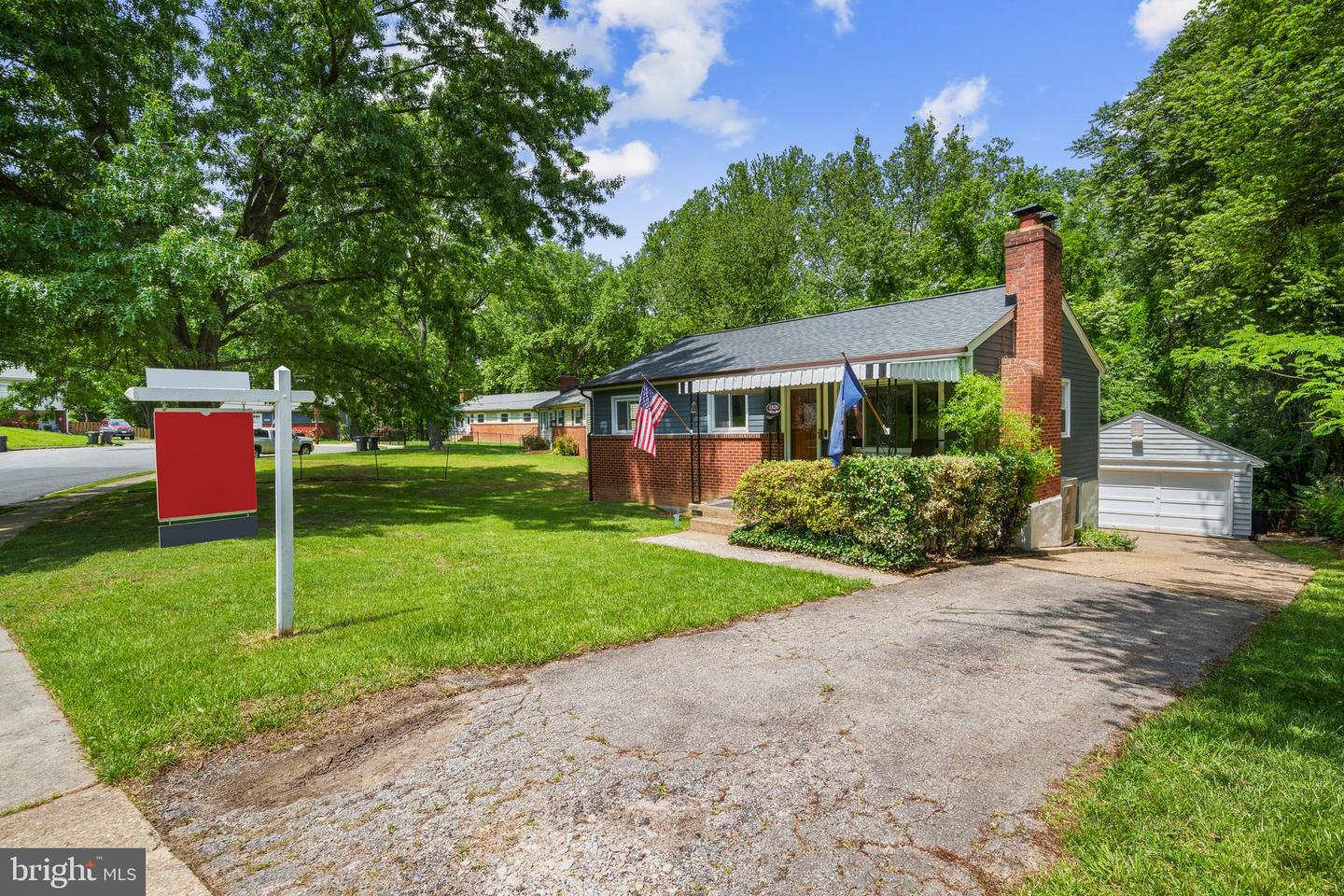 1826 HYLTON AVE, WOODBRIDGE, Virginia 22191, 4 Bedrooms Bedrooms, ,2 BathroomsBathrooms,Residential,For sale,1826 HYLTON AVE,VAPW2092540 MLS # VAPW2092540