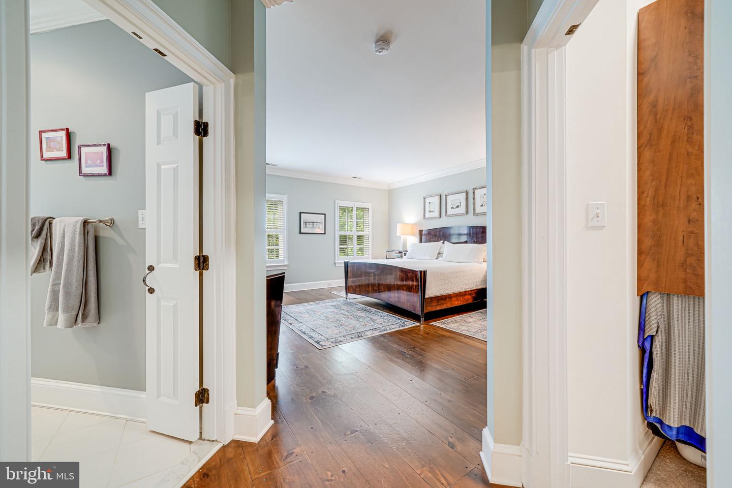 2024 MAYFAIR MCLEAN CT, FALLS CHURCH, Virginia 22043, 3 Bedrooms Bedrooms, ,2 BathroomsBathrooms,Residential,For sale,2024 MAYFAIR MCLEAN CT,VAFX2235844 MLS # VAFX2235844