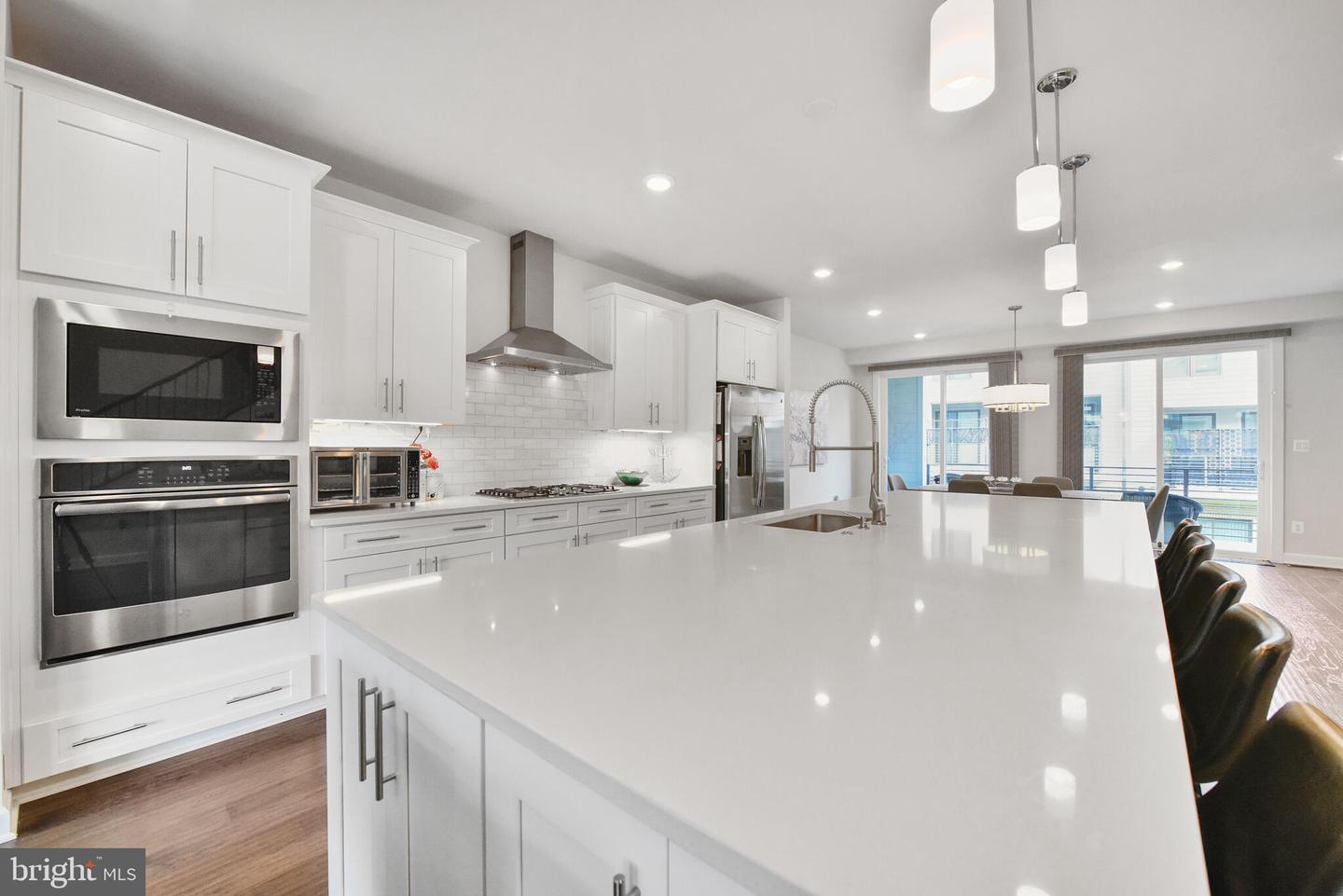 1712 GRAY SHALE TER SE, LEESBURG, Virginia 20175, 3 Bedrooms Bedrooms, ,3 BathroomsBathrooms,Residential,For sale,1712 GRAY SHALE TER SE,VALO2094522 MLS # VALO2094522