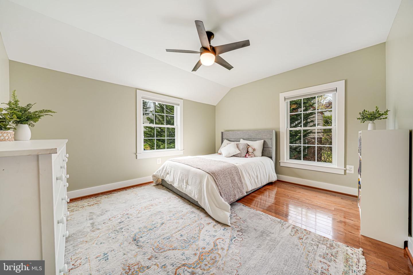 6943 28TH ST N, ARLINGTON, Virginia 22213, 4 Bedrooms Bedrooms, ,3 BathroomsBathrooms,Residential,For sale,6943 28TH ST N,VAAR2056426 MLS # VAAR2056426