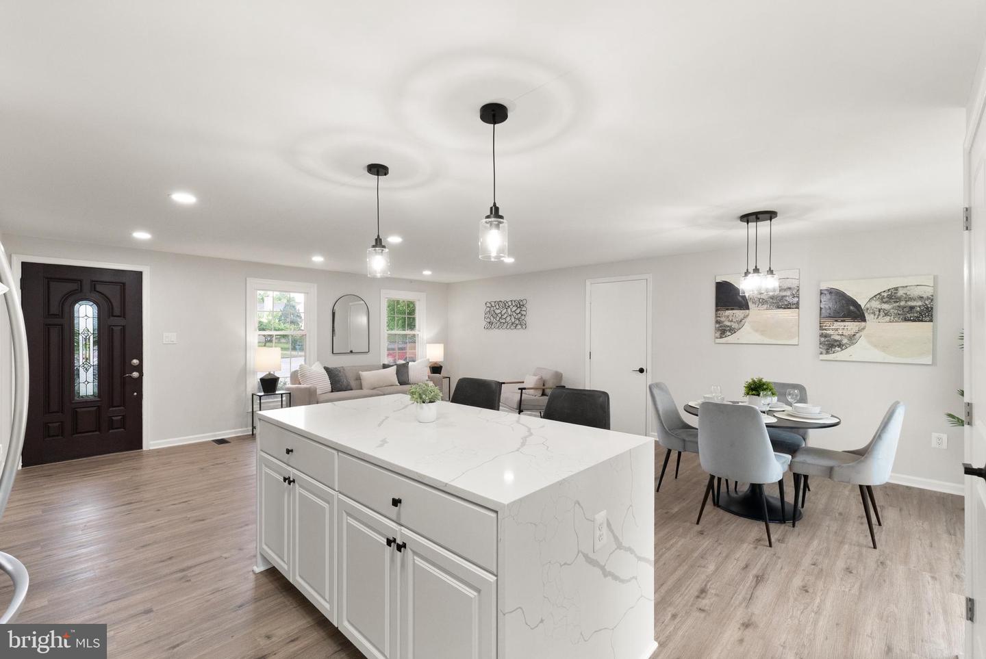 239 N CAMERON CT, STERLING, Virginia 20164, 3 Bedrooms Bedrooms, ,3 BathroomsBathrooms,Residential,For sale,239 N CAMERON CT,VALO2094734 MLS # VALO2094734