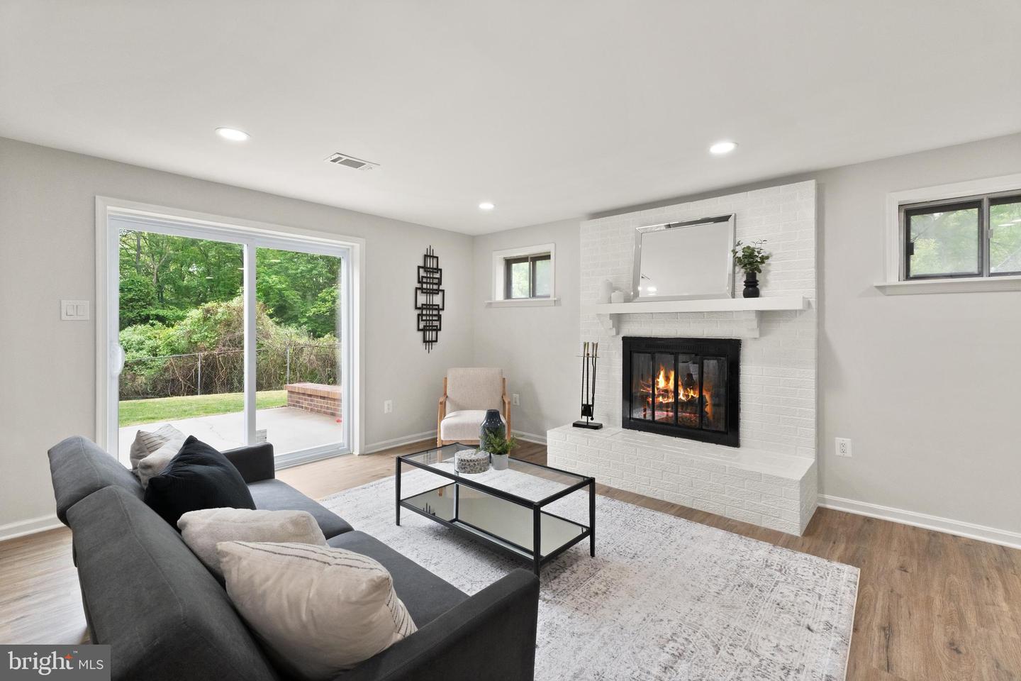 239 N CAMERON CT, STERLING, Virginia 20164, 3 Bedrooms Bedrooms, ,3 BathroomsBathrooms,Residential,For sale,239 N CAMERON CT,VALO2094734 MLS # VALO2094734