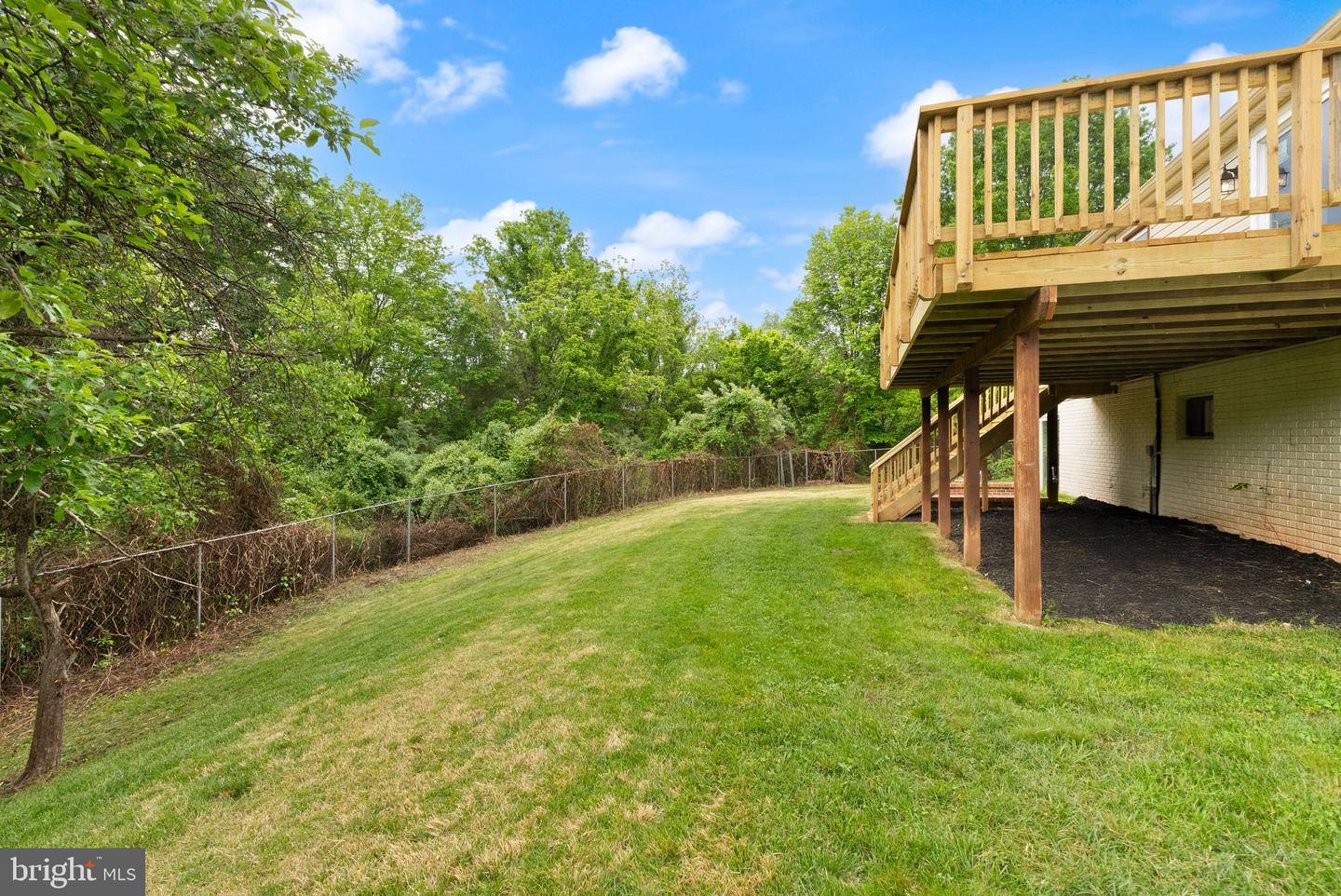 239 N CAMERON CT, STERLING, Virginia 20164, 3 Bedrooms Bedrooms, ,3 BathroomsBathrooms,Residential,For sale,239 N CAMERON CT,VALO2094734 MLS # VALO2094734