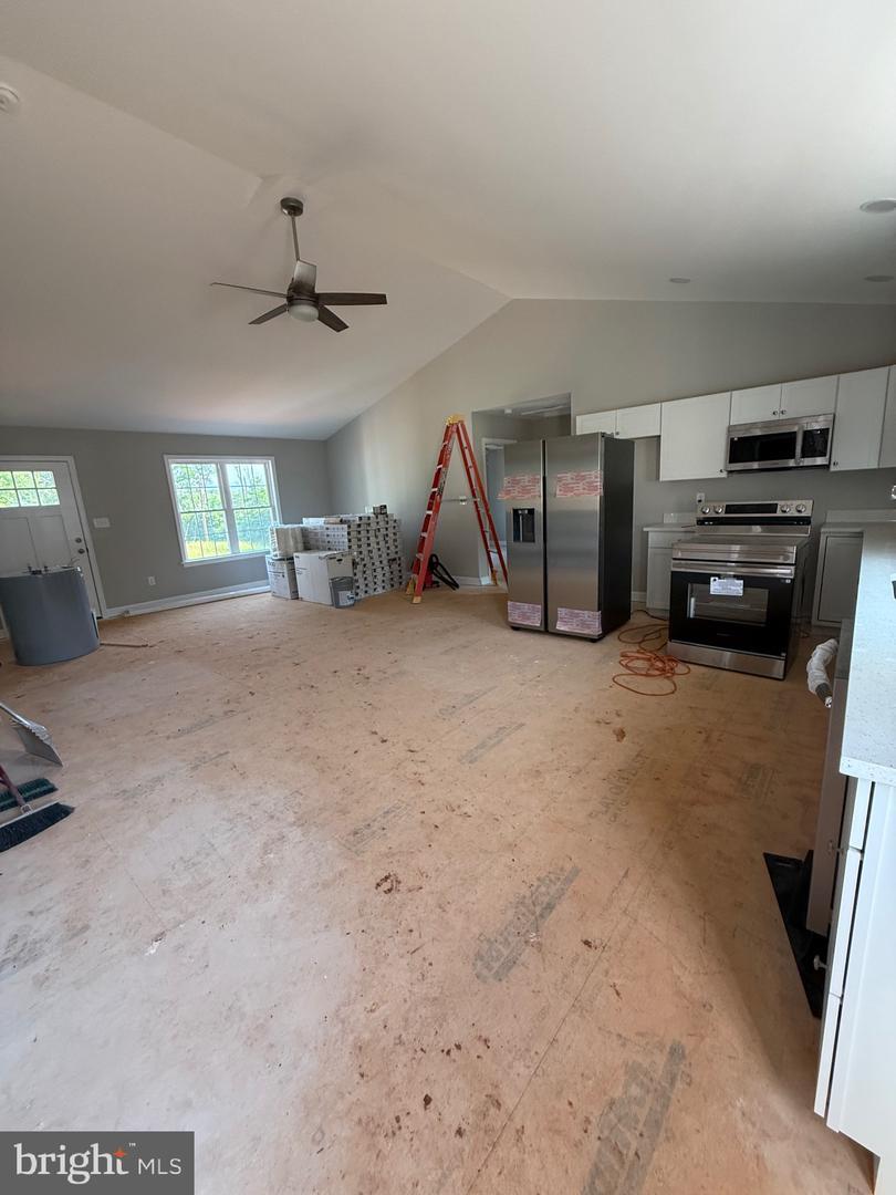 33 BARRINGTON DR, STANARDSVILLE, Virginia 22973, 3 Bedrooms Bedrooms, ,2 BathroomsBathrooms,Residential,For sale,33 BARRINGTON DR,VAGR2000716 MLS # VAGR2000716