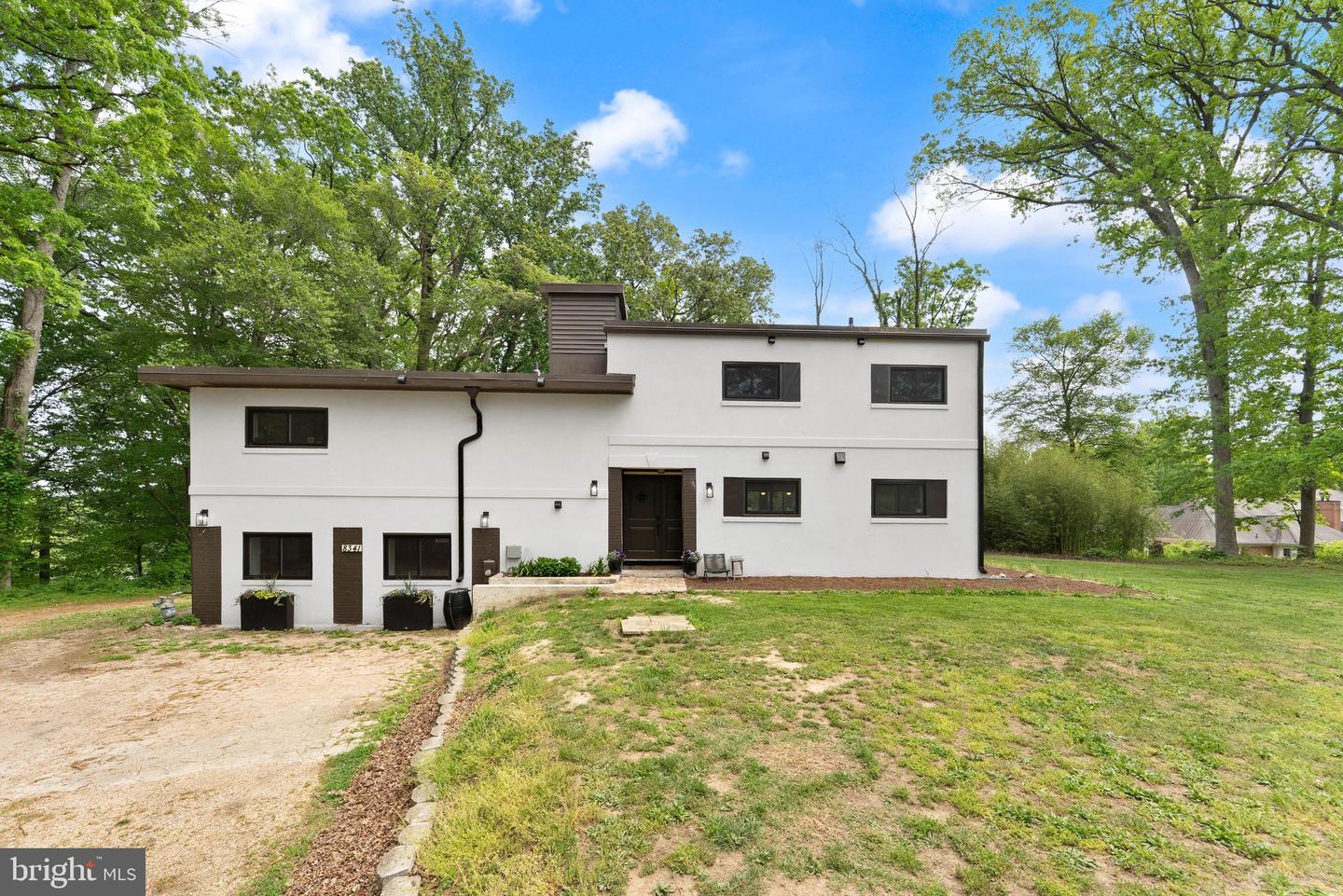 8341 ROLLING RD, SPRINGFIELD, Virginia 22153, 4 Bedrooms Bedrooms, ,4 BathroomsBathrooms,Residential,For sale,8341 ROLLING RD,VAFX2236176 MLS # VAFX2236176