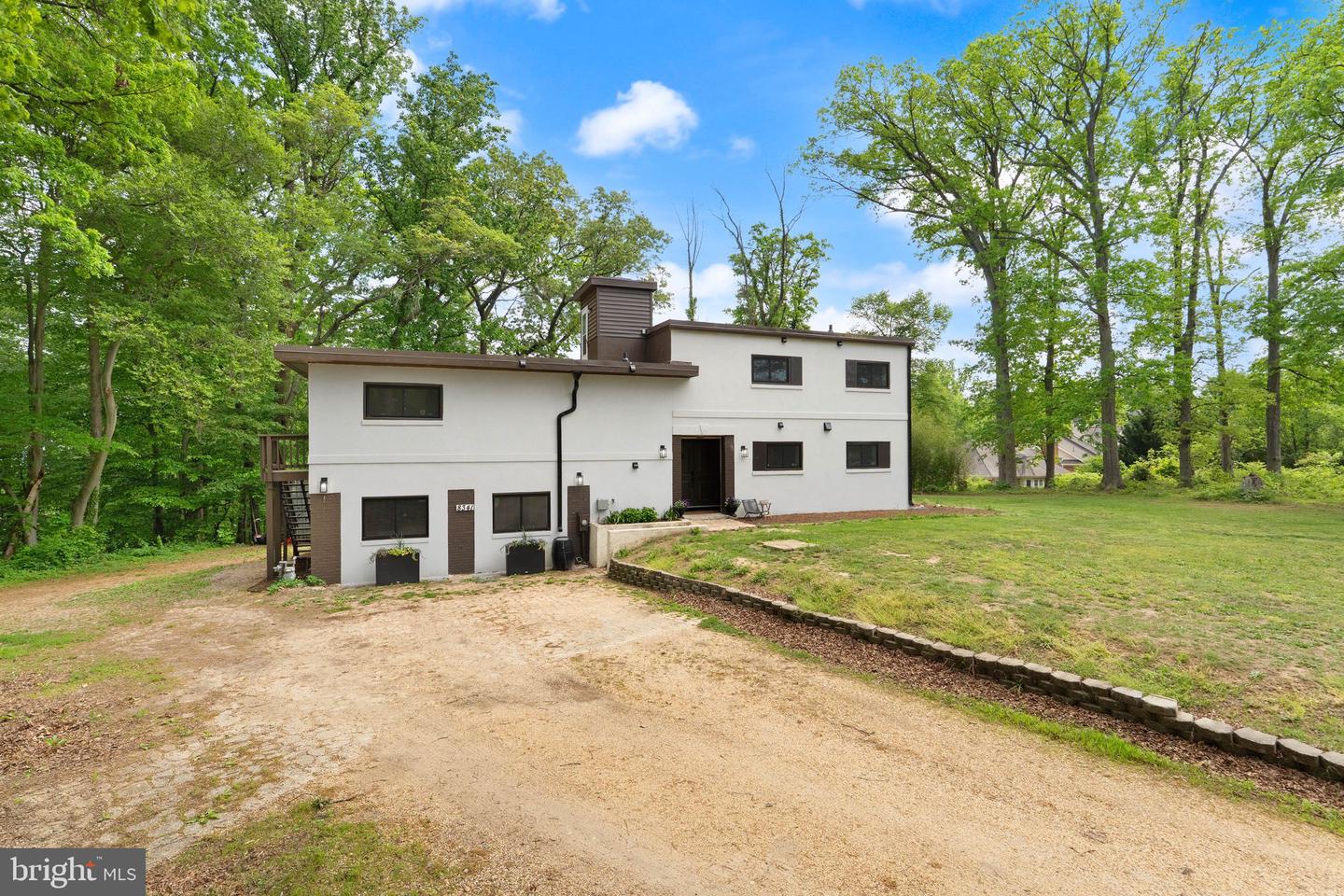 8341 ROLLING RD, SPRINGFIELD, Virginia 22153, 4 Bedrooms Bedrooms, ,4 BathroomsBathrooms,Residential,For sale,8341 ROLLING RD,VAFX2236176 MLS # VAFX2236176