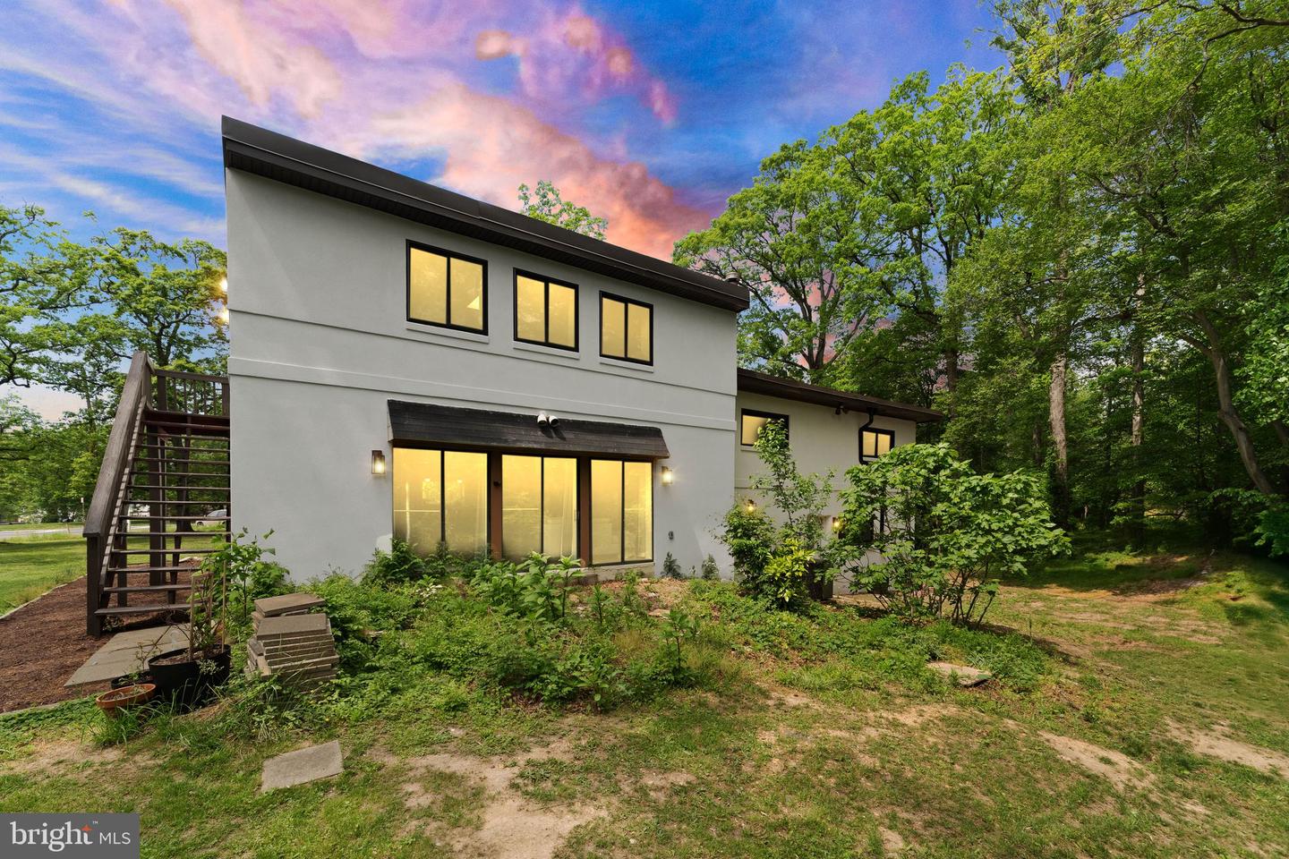 8341 ROLLING RD, SPRINGFIELD, Virginia 22153, 4 Bedrooms Bedrooms, ,4 BathroomsBathrooms,Residential,For sale,8341 ROLLING RD,VAFX2236176 MLS # VAFX2236176