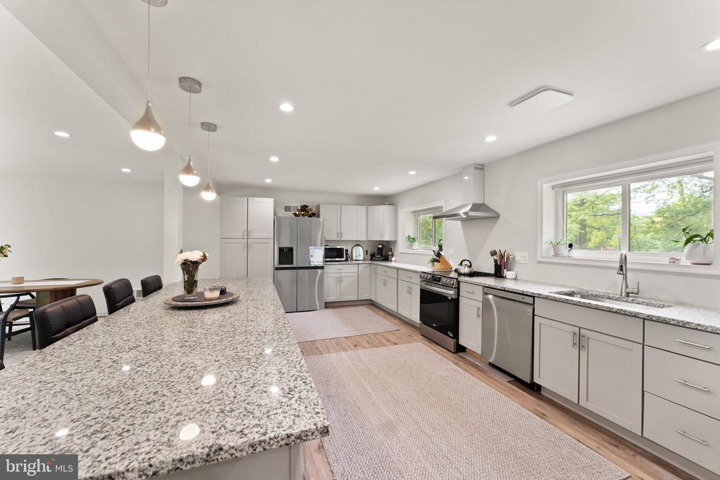 8341 ROLLING RD, SPRINGFIELD, Virginia 22153, 4 Bedrooms Bedrooms, ,4 BathroomsBathrooms,Residential,For sale,8341 ROLLING RD,VAFX2236176 MLS # VAFX2236176