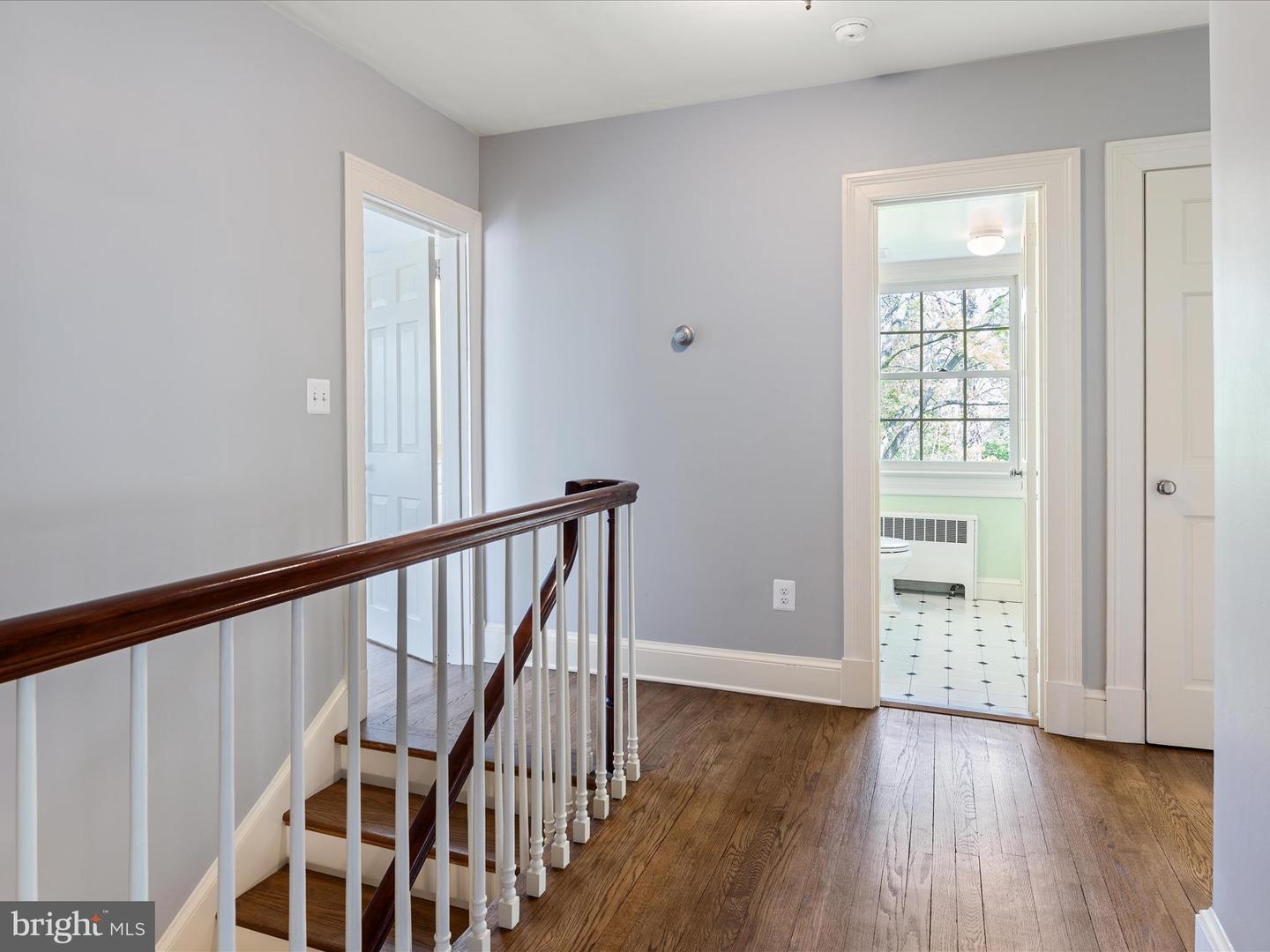 210 S 32ND ST, PURCELLVILLE, Virginia 20132, 4 Bedrooms Bedrooms, ,2 BathroomsBathrooms,Residential,For sale,210 S 32ND ST,VALO2094718 MLS # VALO2094718