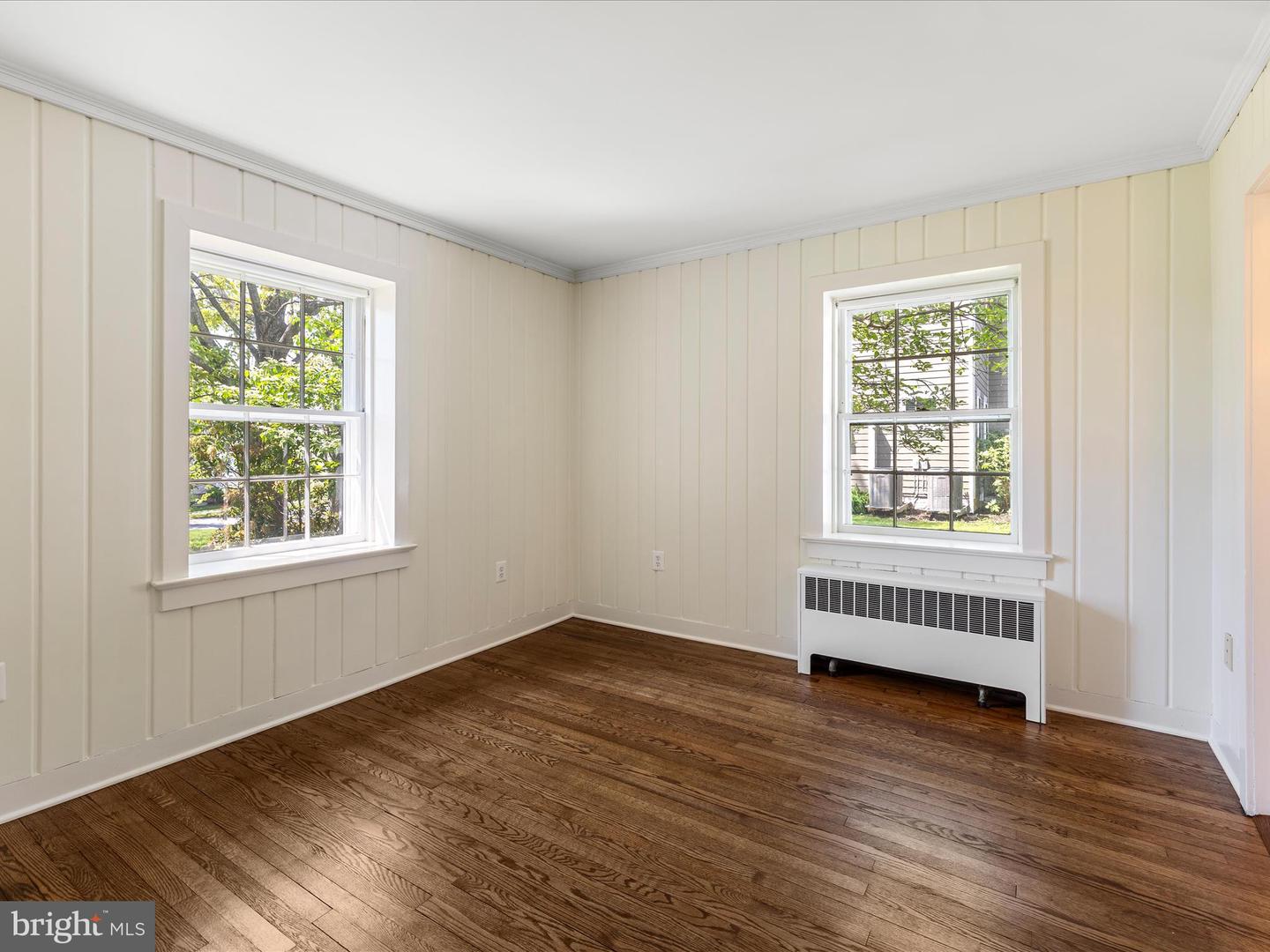 210 S 32ND ST, PURCELLVILLE, Virginia 20132, 4 Bedrooms Bedrooms, ,2 BathroomsBathrooms,Residential,For sale,210 S 32ND ST,VALO2094718 MLS # VALO2094718