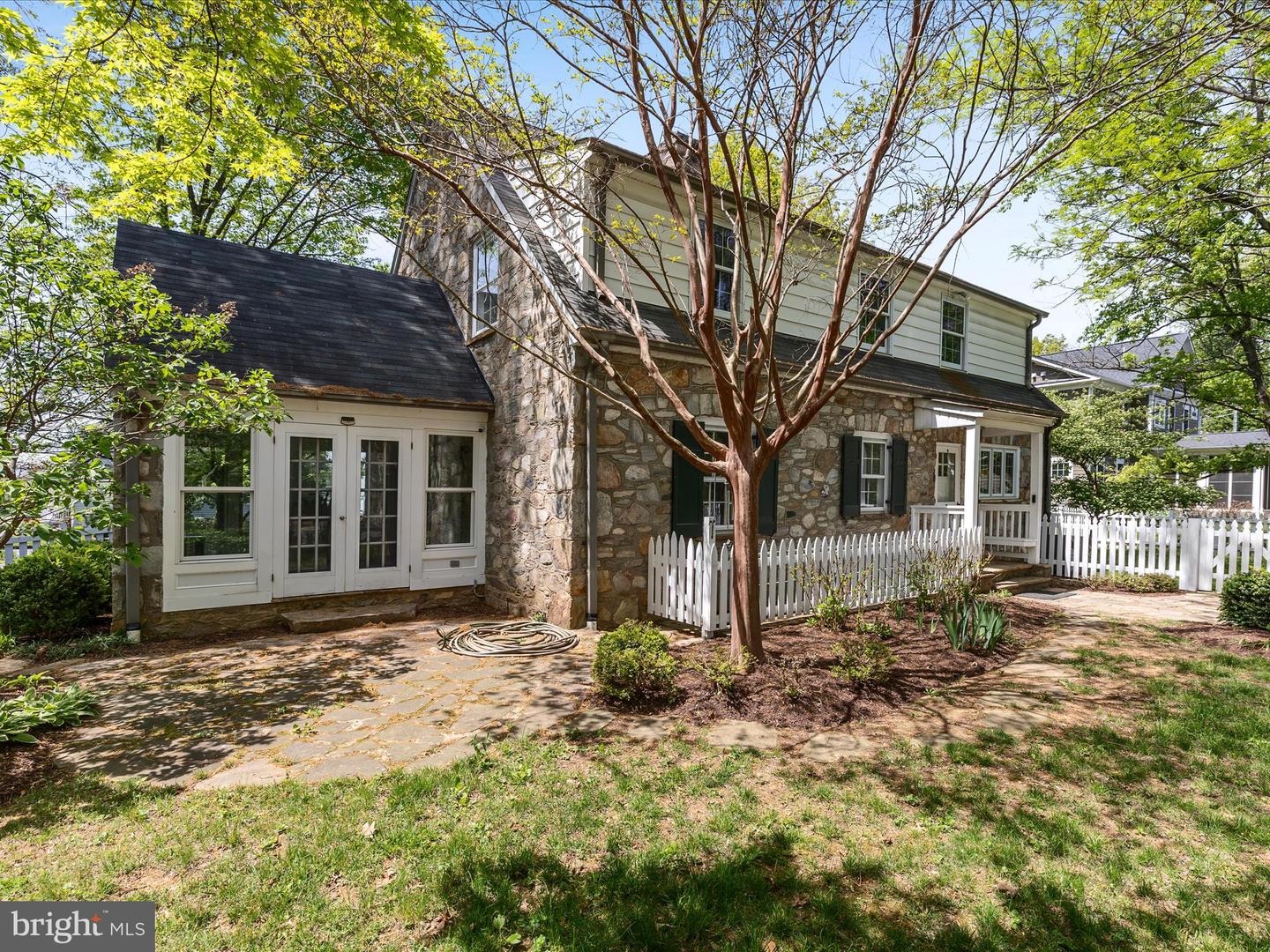 210 S 32ND ST, PURCELLVILLE, Virginia 20132, 4 Bedrooms Bedrooms, ,2 BathroomsBathrooms,Residential,For sale,210 S 32ND ST,VALO2094718 MLS # VALO2094718