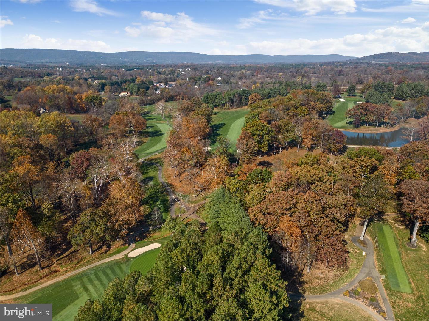 210 S 32ND ST, PURCELLVILLE, Virginia 20132, 4 Bedrooms Bedrooms, ,2 BathroomsBathrooms,Residential,For sale,210 S 32ND ST,VALO2094718 MLS # VALO2094718