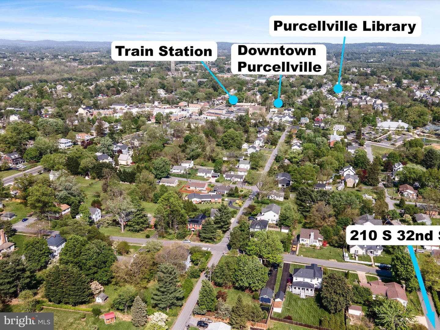 210 S 32ND ST, PURCELLVILLE, Virginia 20132, 4 Bedrooms Bedrooms, ,2 BathroomsBathrooms,Residential,For sale,210 S 32ND ST,VALO2094718 MLS # VALO2094718