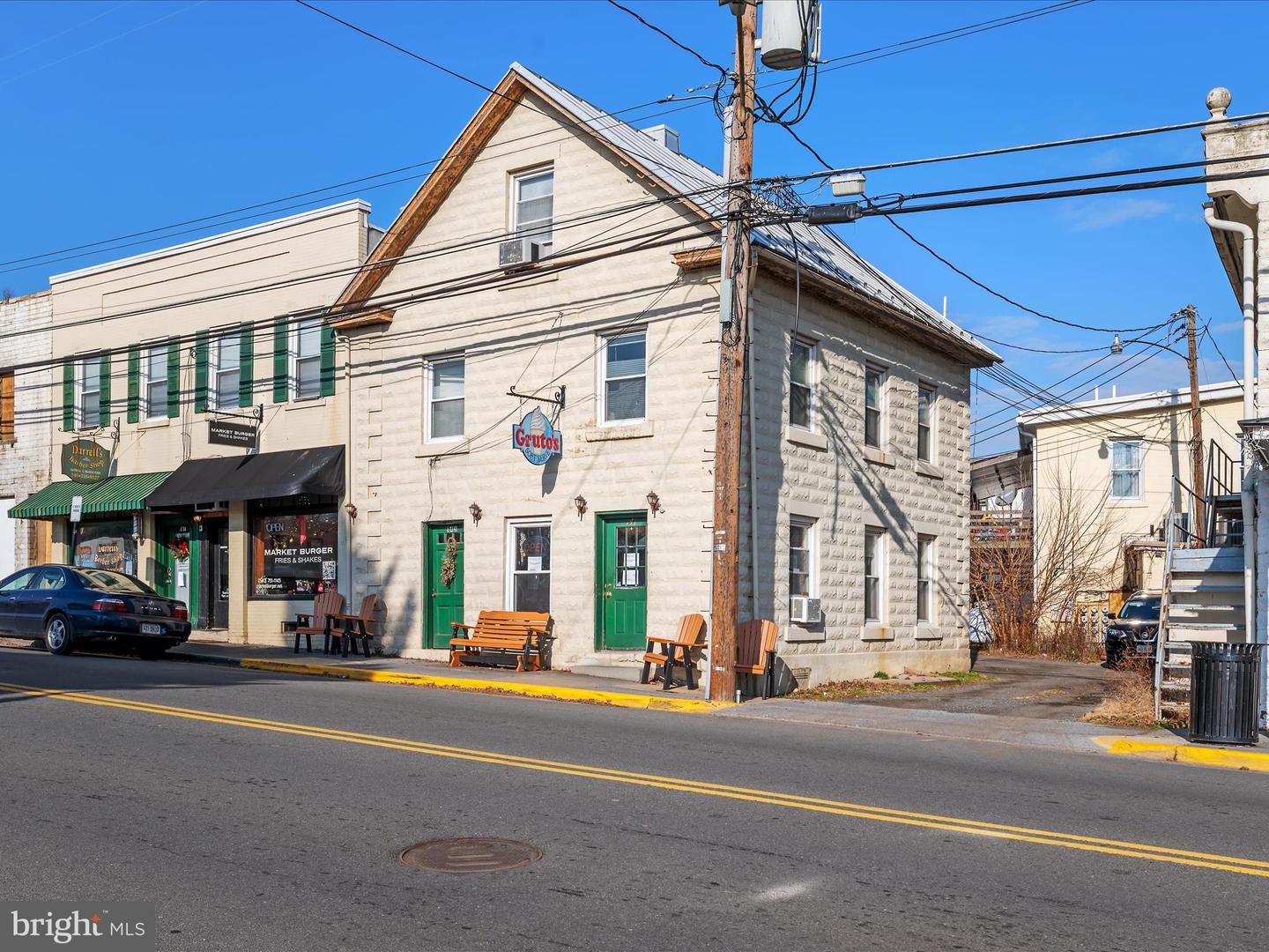 210 S 32ND ST, PURCELLVILLE, Virginia 20132, 4 Bedrooms Bedrooms, ,2 BathroomsBathrooms,Residential,For sale,210 S 32ND ST,VALO2094718 MLS # VALO2094718